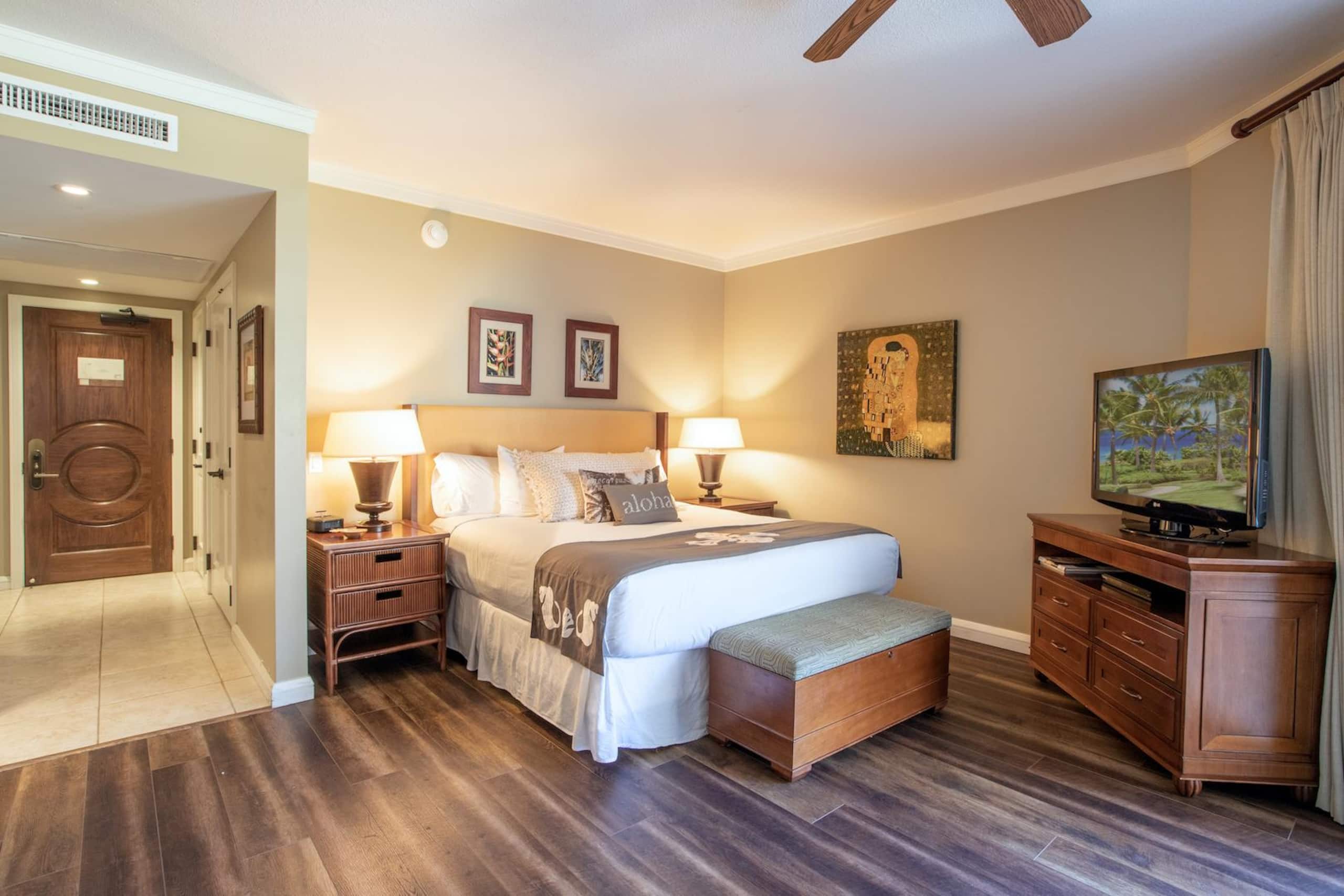 Condo in Lahaina · ★4.92 · 1 bedroom · 2 beds · 1 bath - Image 10
