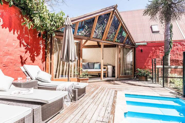 Byron Blisshouse – multi-home retreat with pool gallery image 2