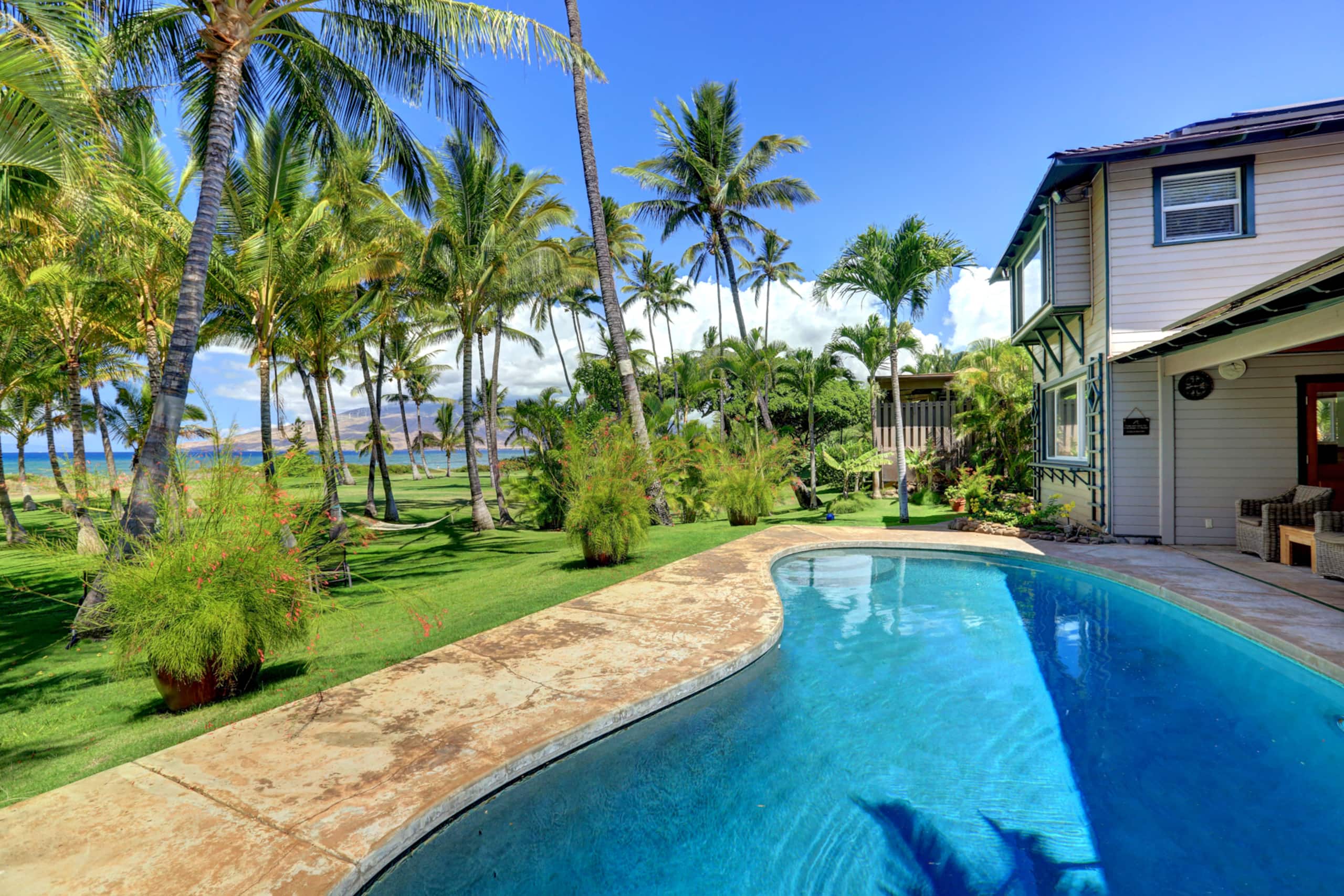 Home in Kihei · ★4.76 · 4 bedrooms · 9 beds · 3.5 baths - Image 8