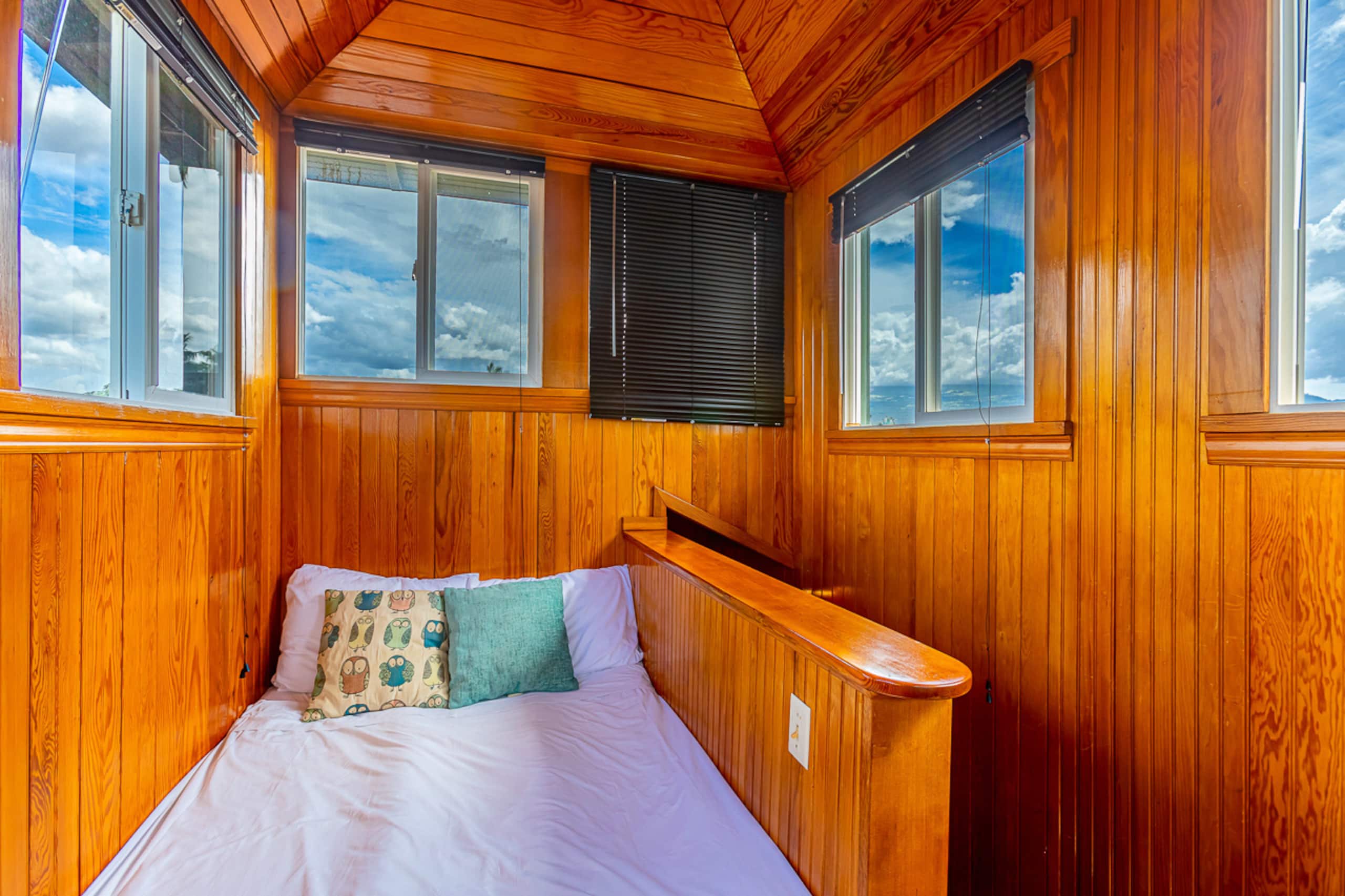 Home in Kihei · ★4.76 · 4 bedrooms · 9 beds · 3.5 baths - Image 42
