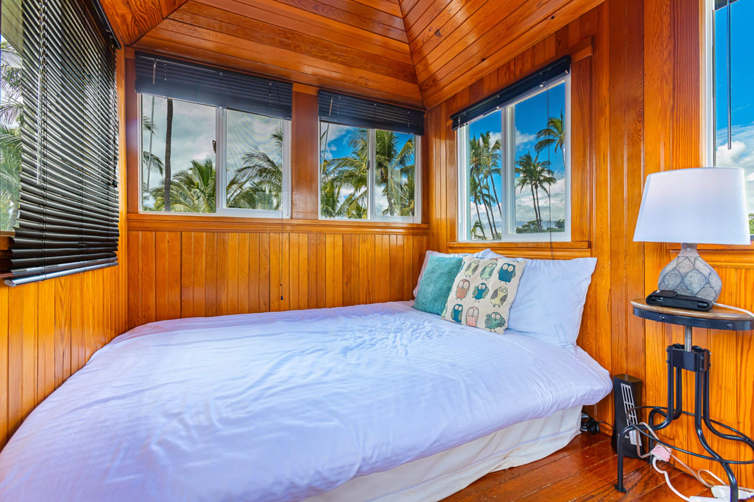 Home in Kihei · ★4.76 · 4 bedrooms · 9 beds · 3.5 baths - Image 41
