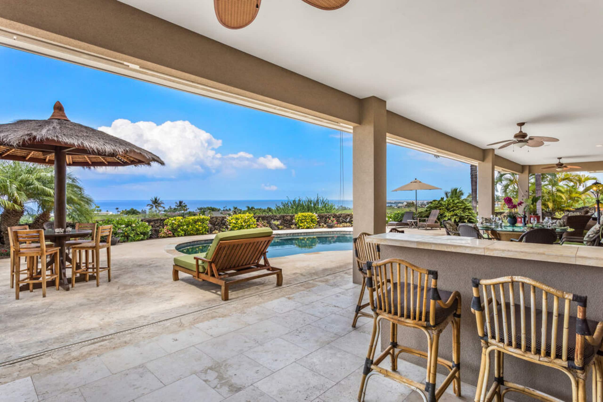 Home in Kailua-Kona · ★5.0 · 5 bedrooms · 6 beds · 4.5 baths - Image 40