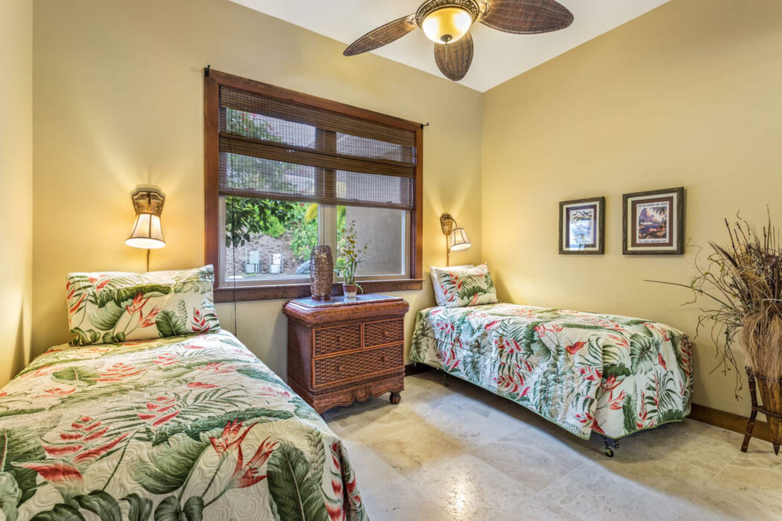 Home in Kailua-Kona · ★5.0 · 5 bedrooms · 6 beds · 4.5 baths - Image 23