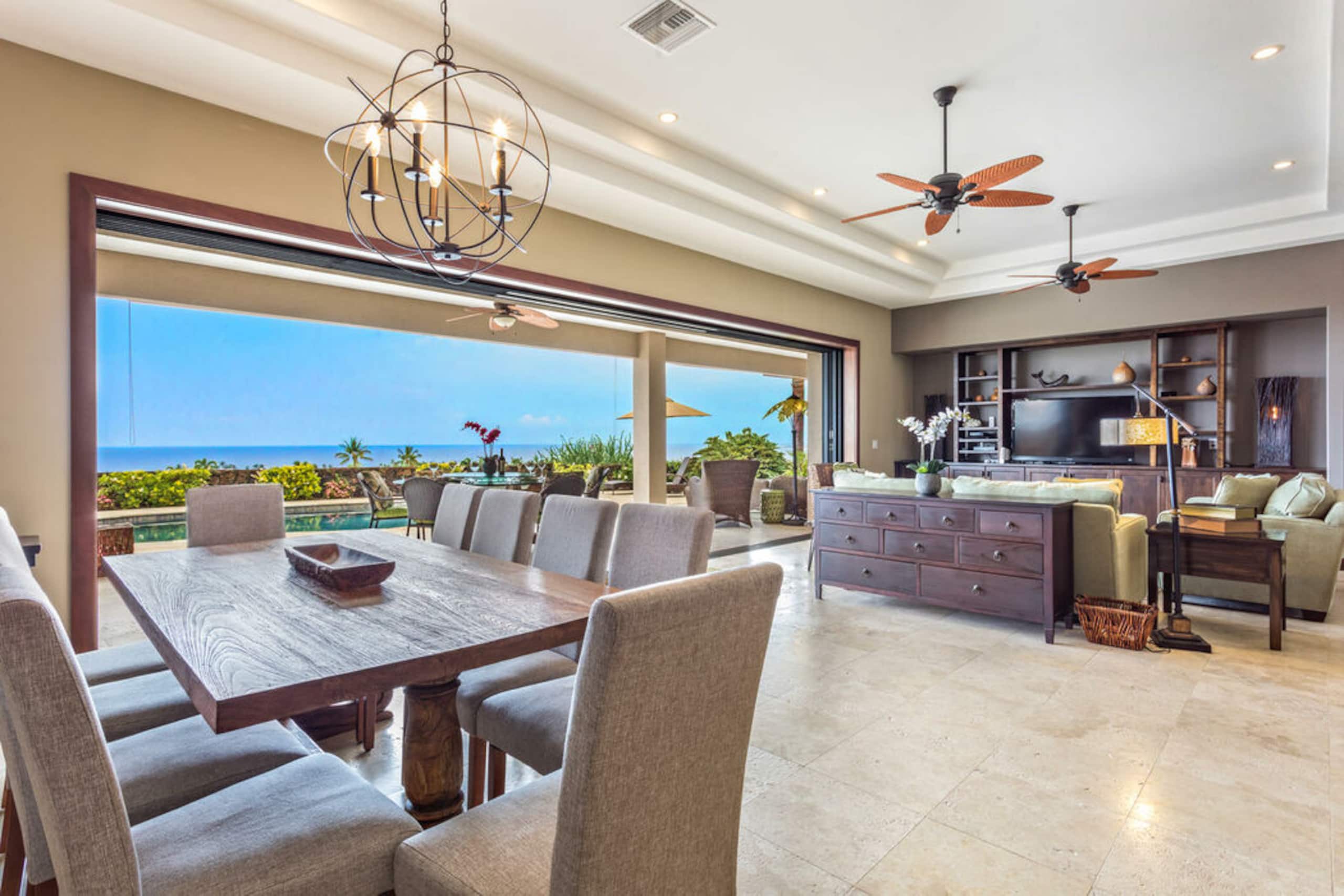 Home in Kailua-Kona · ★5.0 · 5 bedrooms · 6 beds · 4.5 baths - Image 14