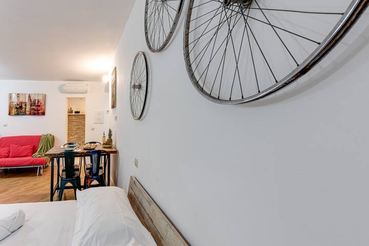 Elica – Sweet Dreams in Florence gallery image 2