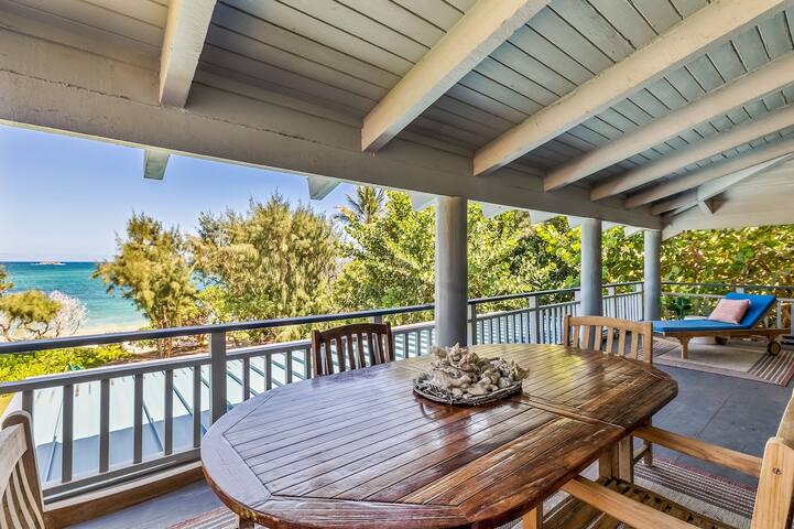 Moani Kai – Beachfront,Gated,Hot tub,Pickleball Ct gallery image 3