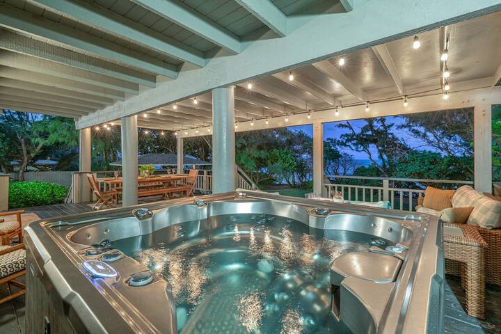 Moani Kai – Beachfront,Gated,Hot tub,Pickleball Ct gallery image 2