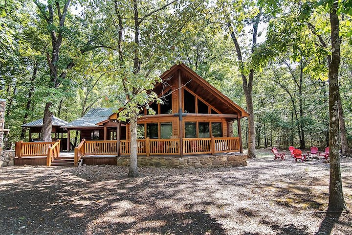 Front Porch Lodge- Broken Bow/hochatown- 3bd - Oklahoma