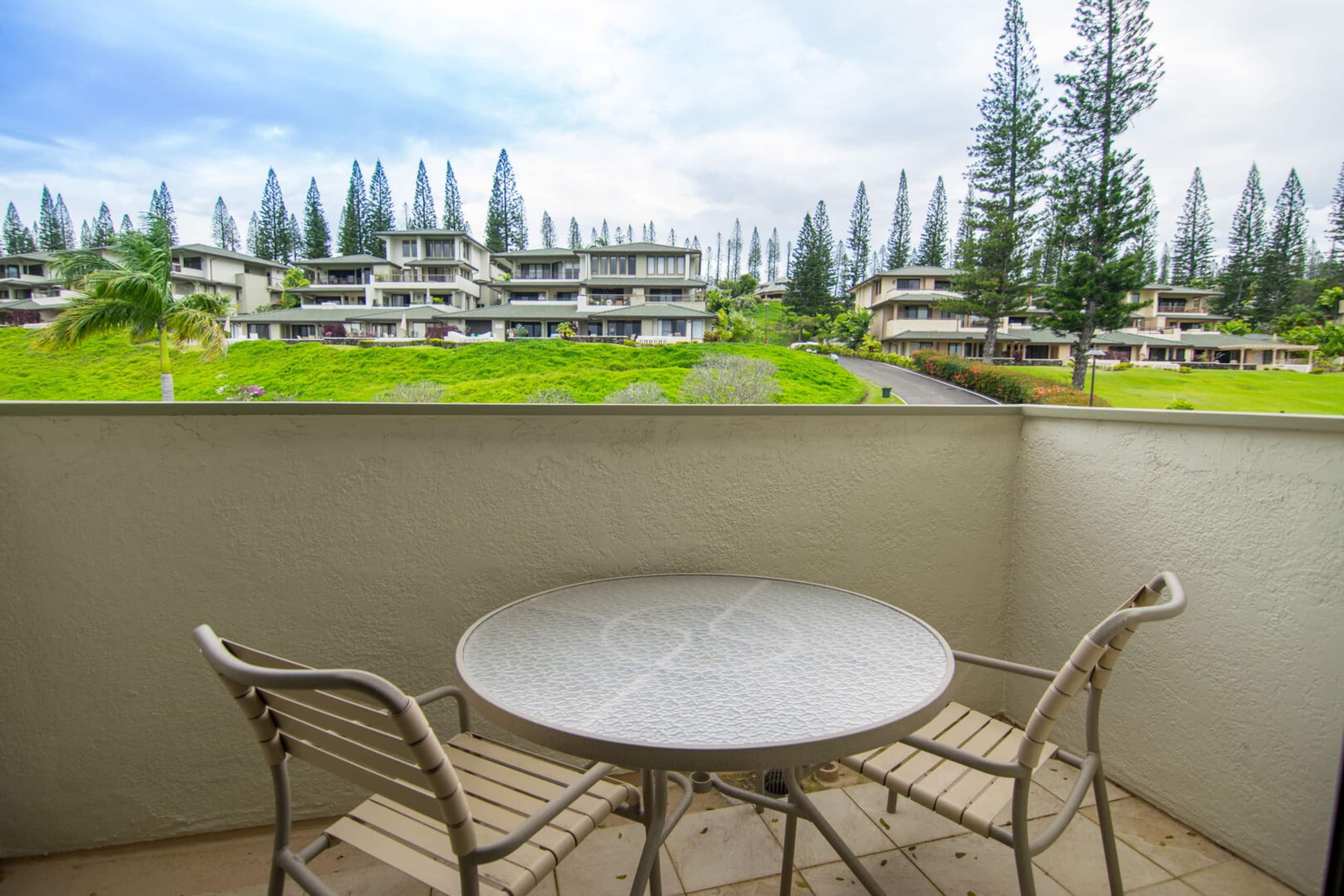 Condo in Lahaina · ★4.96 · 1 bedroom · 1 bed · 2 private baths - Image 14