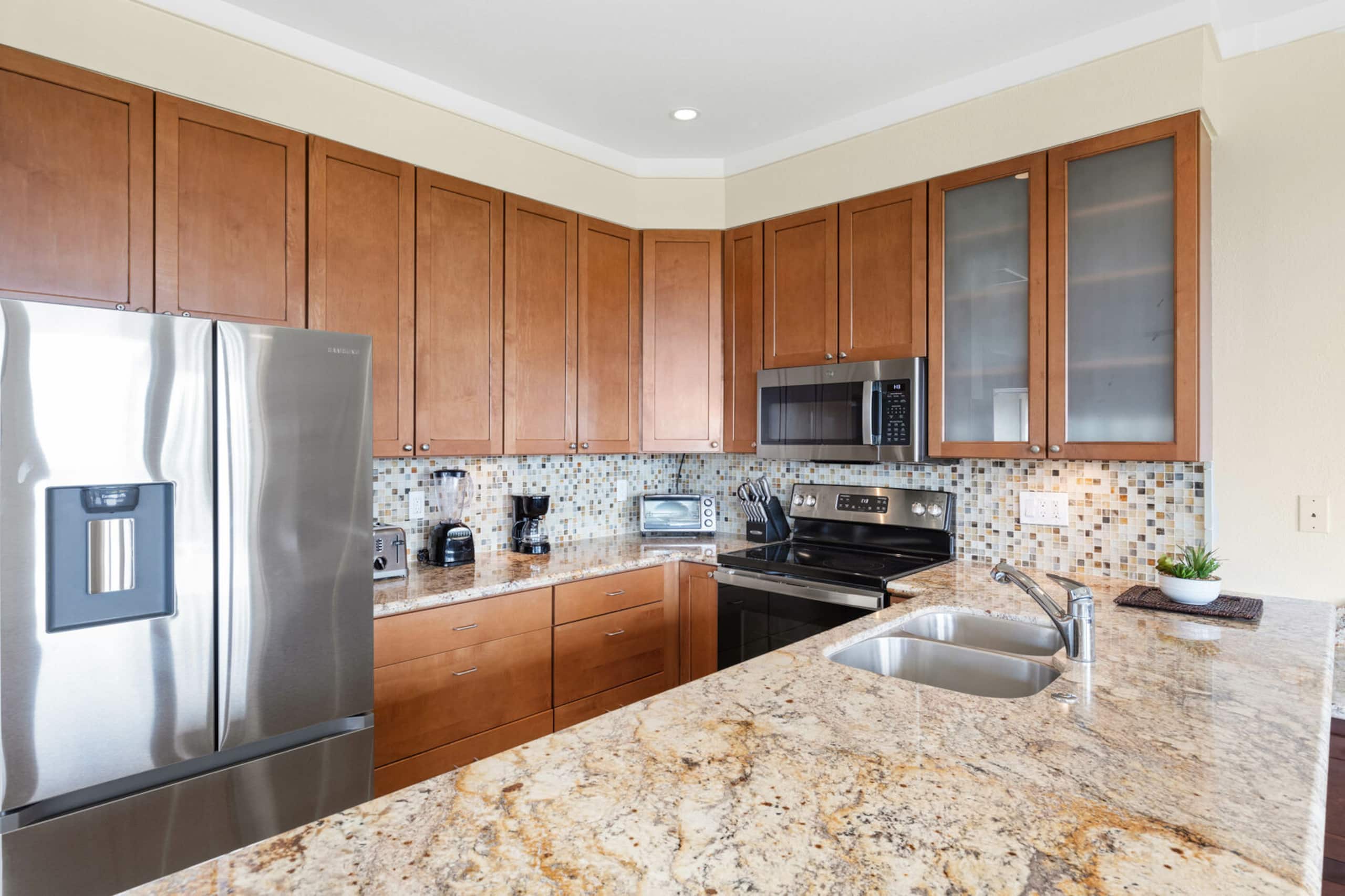 Condo in Lahaina · ★4.96 · 1 bedroom · 1 bed · 2 private baths - Image 7