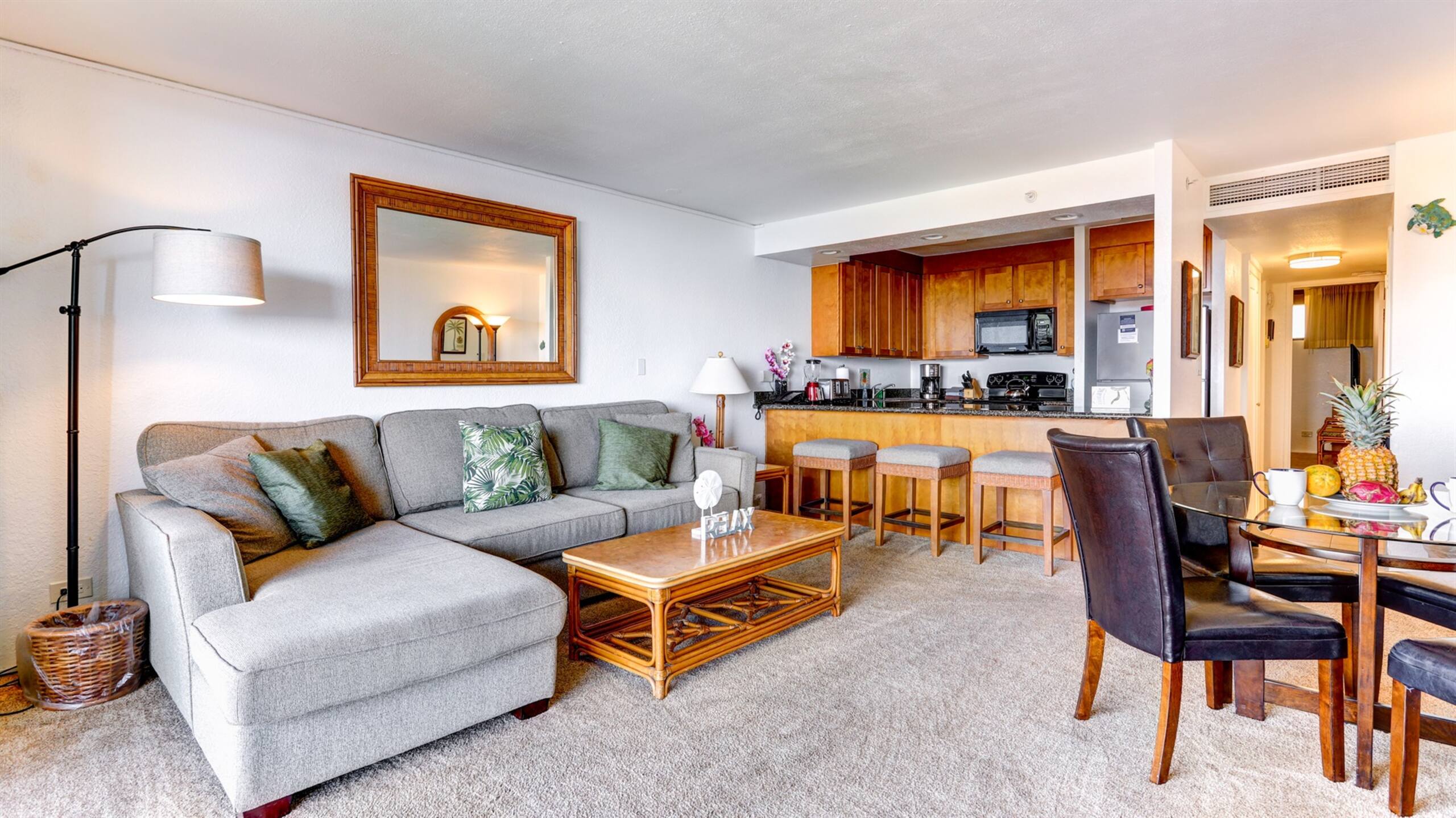 Condo in Kaanapali · ★4.8 · 1 bedroom · 2 beds · 1 bath - Image 5