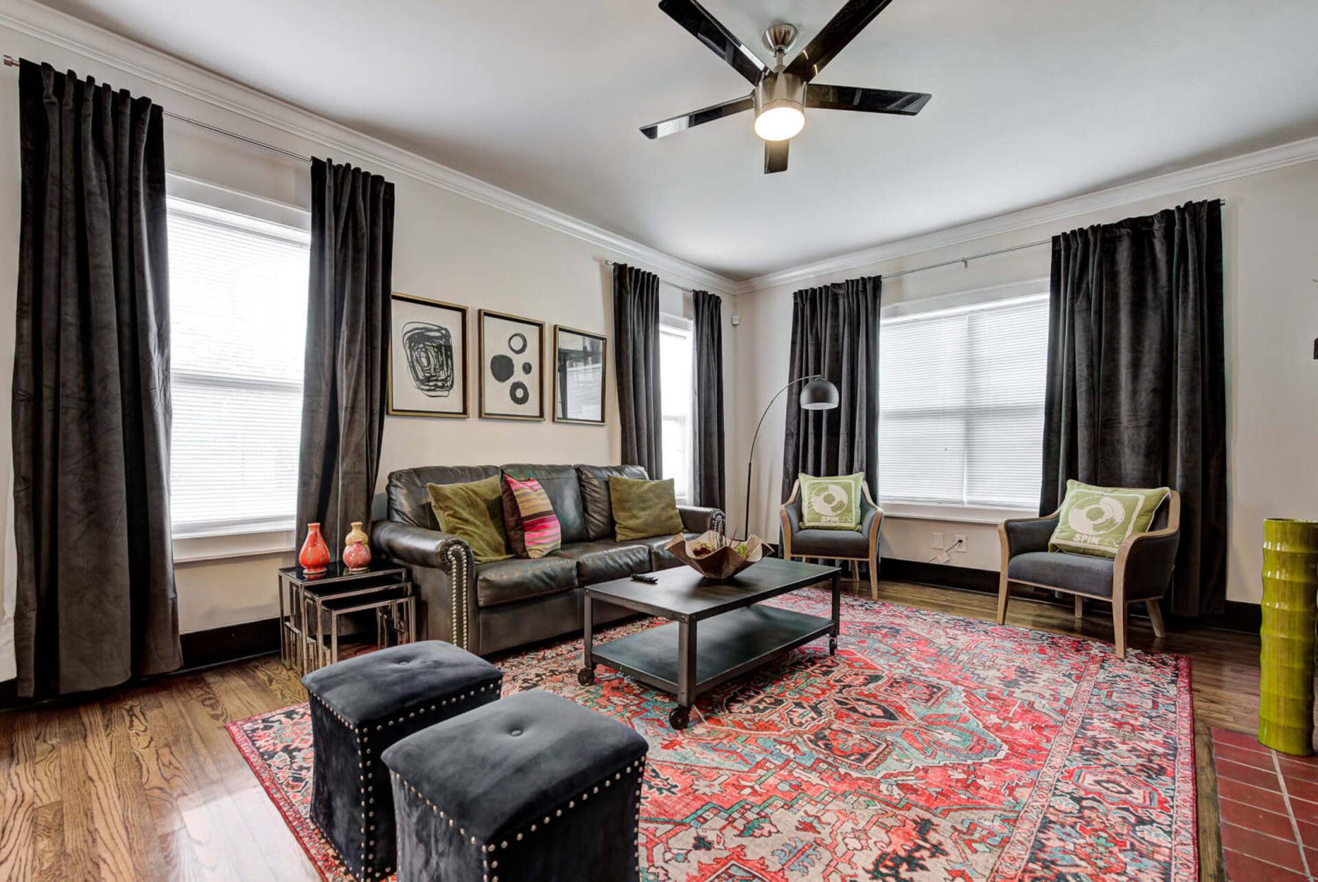 Howes Capitol II-Sleek & spacious-walk to OU Med — Foto 5