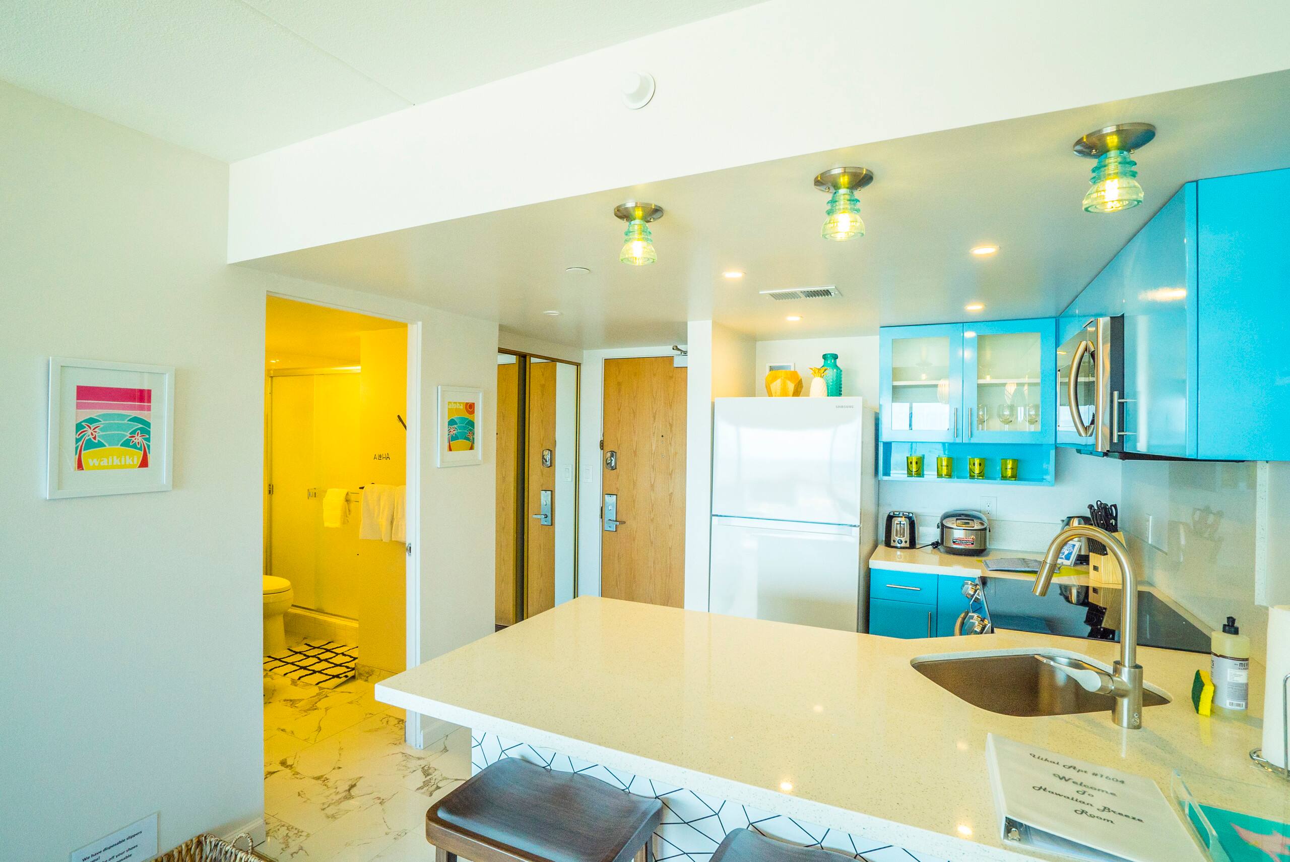 Condo in Honolulu · ★4.54 · 1 bedroom · 2 beds · 1 private bath - Image 28