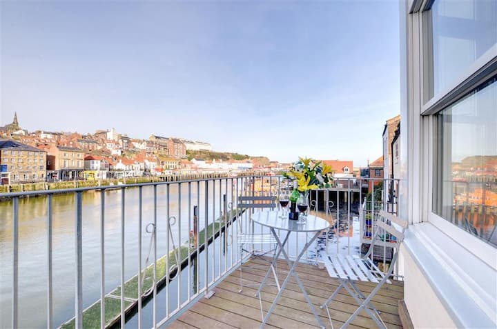 3 Bed In Whitby (Oc-w120) - Whitby