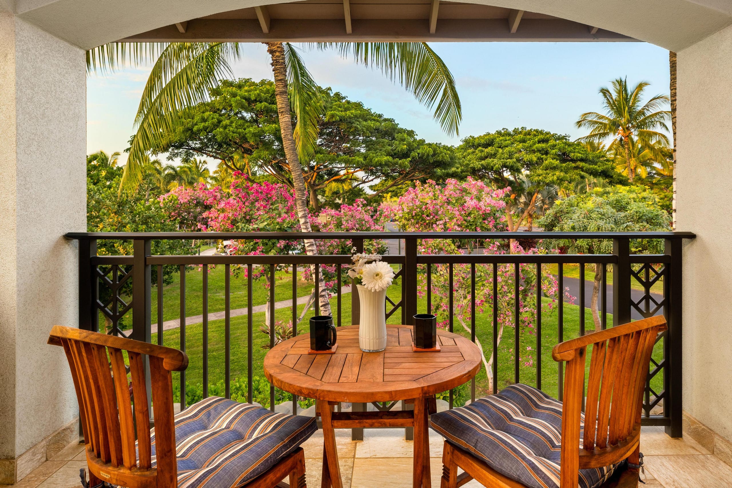 Townhouse in Waimea · ★4.82 · 2 bedrooms · 3 beds · 2 baths - Image 1