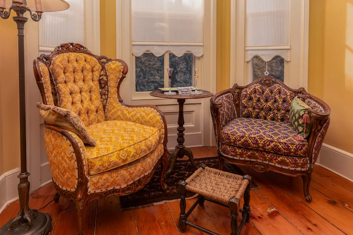 The Wells House: The Captain’s Quarters 1bed1bath - Greenport, NY
