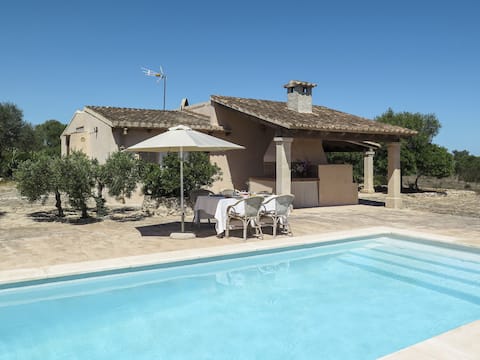 S'Almunia by Interhome