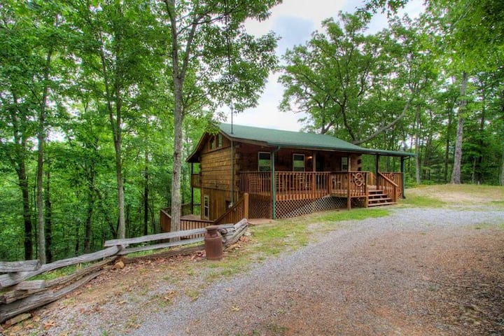 Saddle Ridge: Rustic, Private, 4wd Only, Pool Tabl - Wears Valley, TN