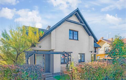Beautiful home in Rowy with sauna
