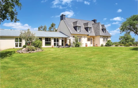 Cozy home in Yvias with indoor swimming pool