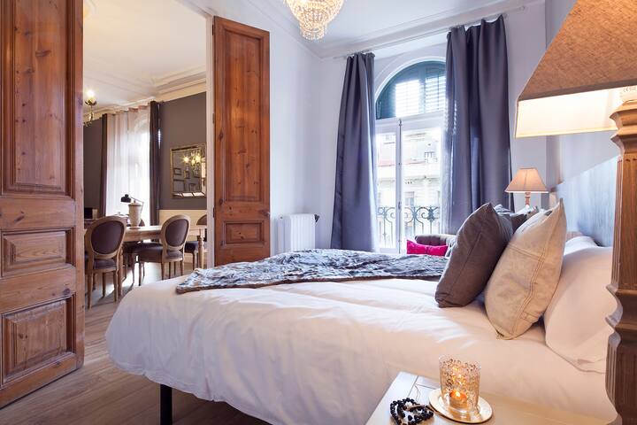 Catalunya Palace Apartment, gallery image 5