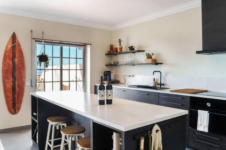 Sunset Terrace & Pool gallery image 5