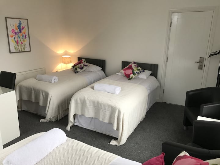 Famille-standard-sdb Privée Avec Douche - Sheffield