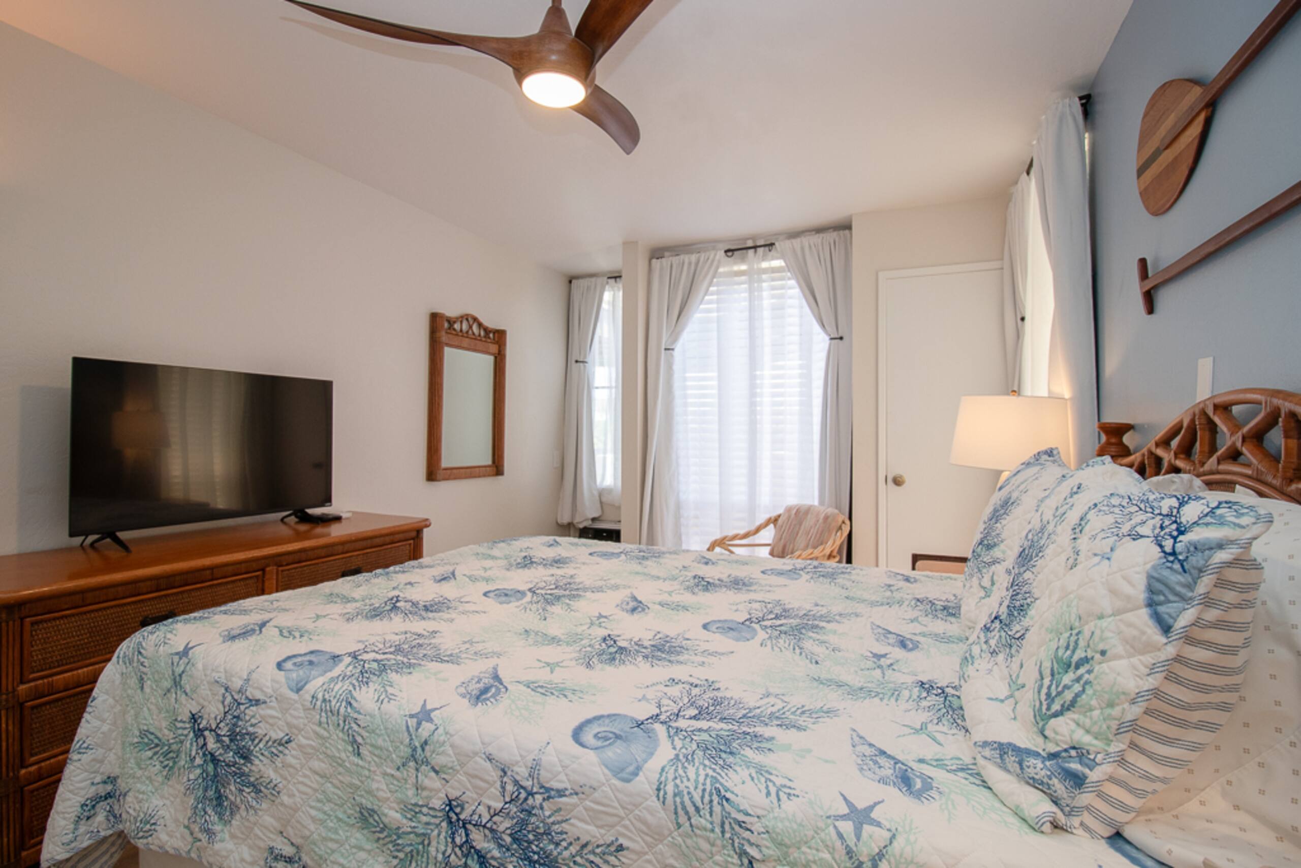 Condo in Kihei · ★4.0 · 1 bedroom · 2 beds · No bathroom - Image 26