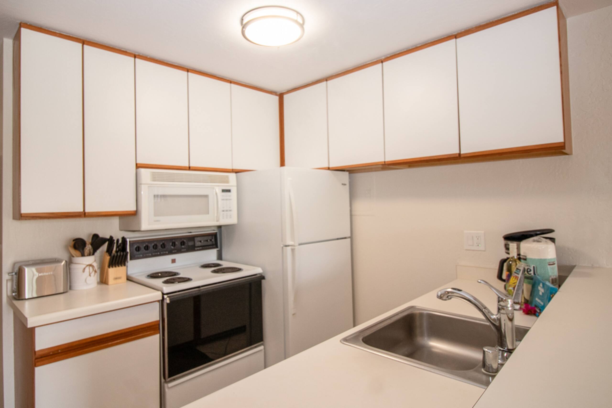 Condo in Kihei · ★4.0 · 1 bedroom · 2 beds · No bathroom - Image 21