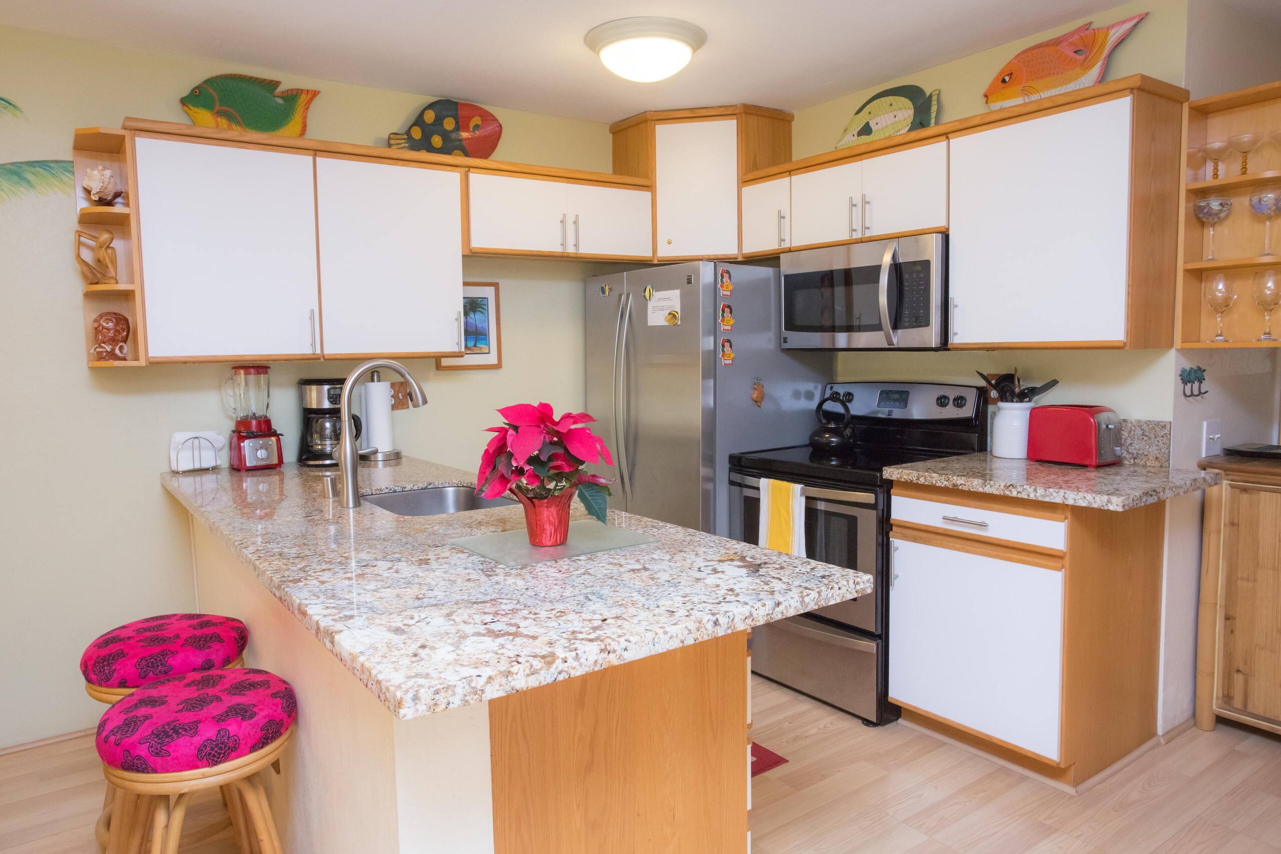 Condo in Kihei · ★4.8 · 1 bedroom · 2 beds · 1 bath - Image 14