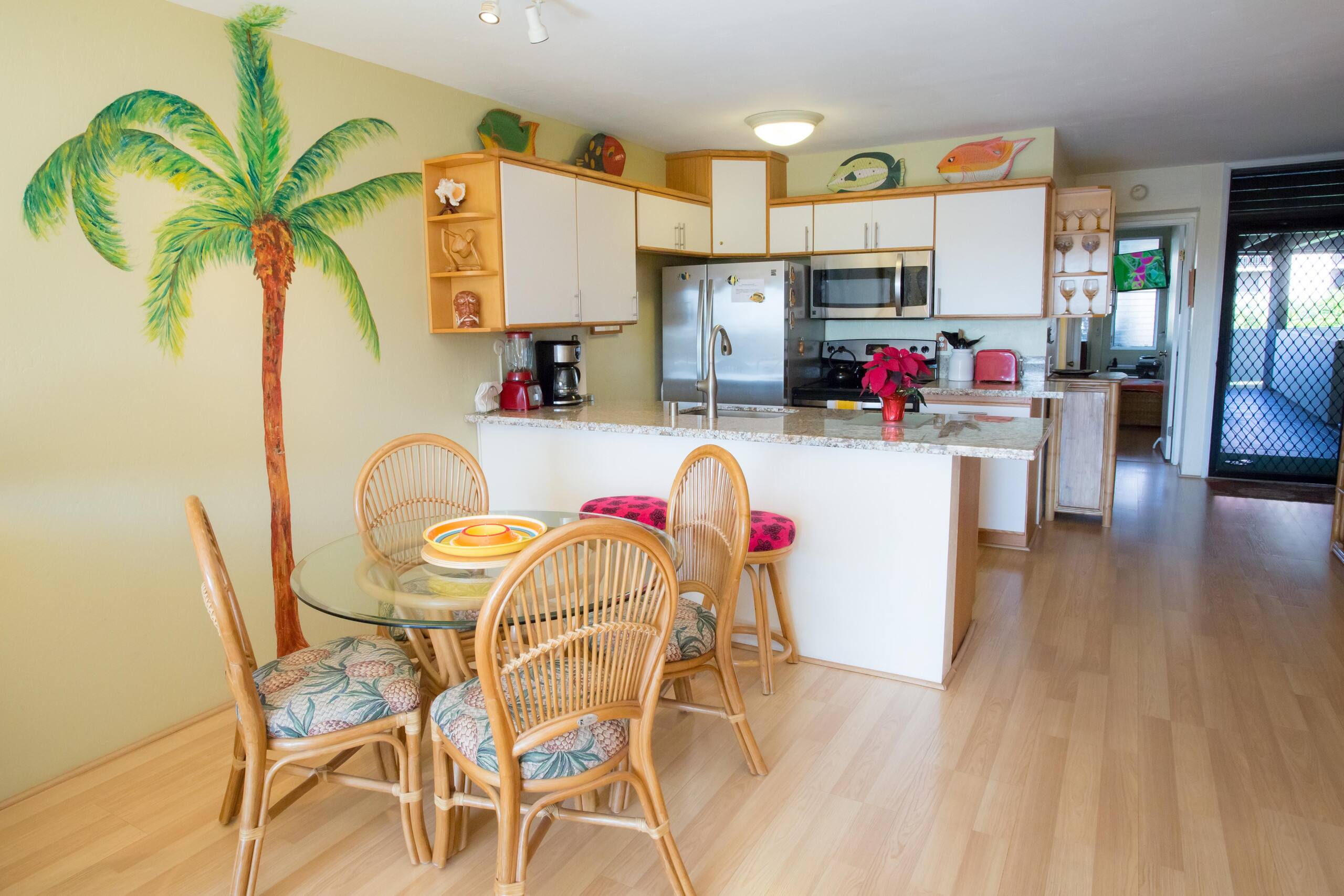 Condo in Kihei · ★4.8 · 1 bedroom · 2 beds · 1 bath - Image 13