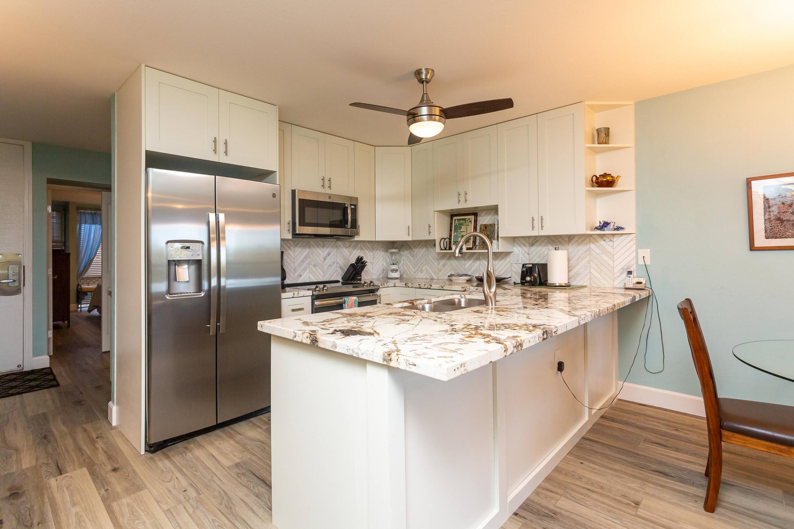 Condo in Kihei · ★4.8 · 1 bedroom · 2 beds · No bathroom - Image 25