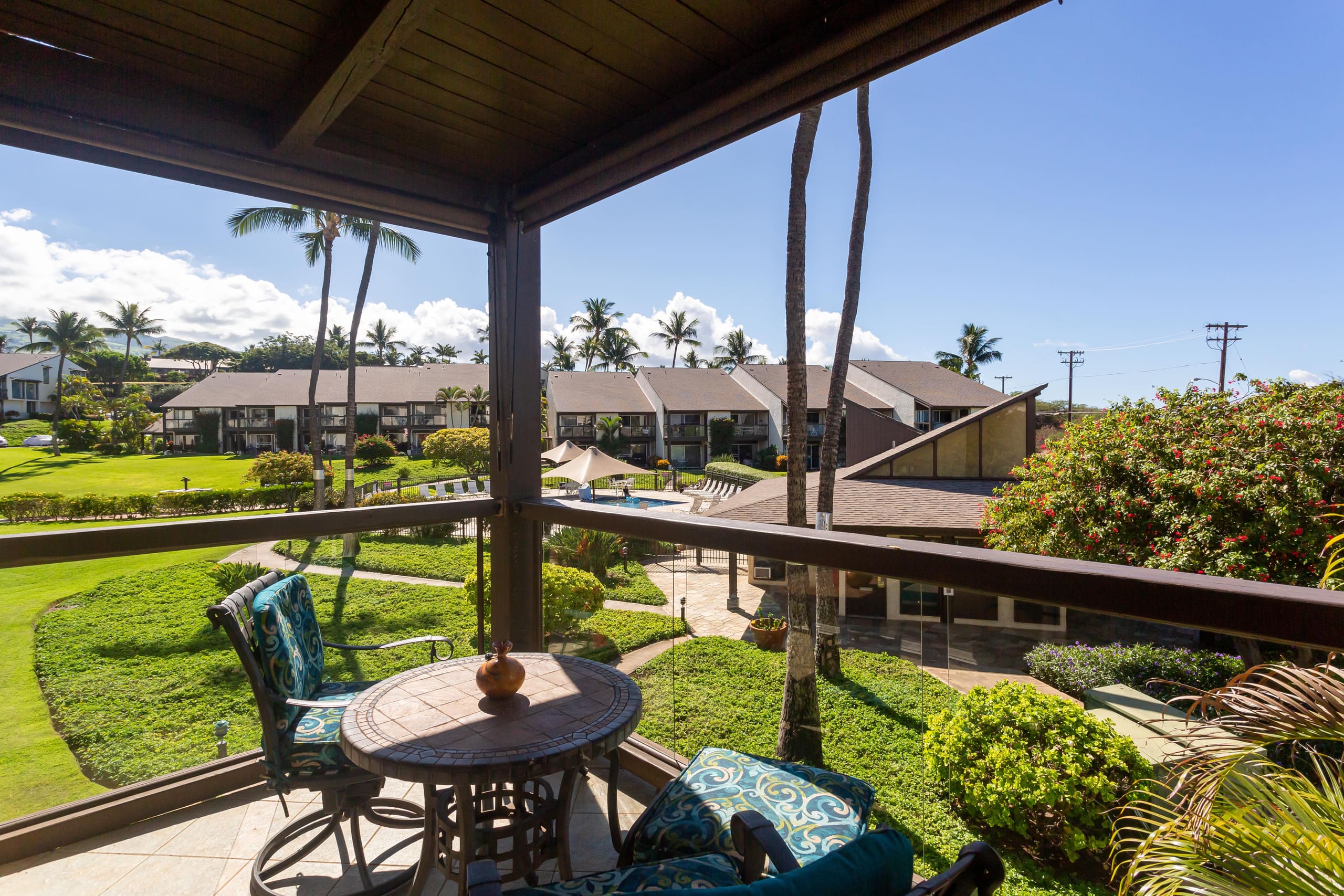 Condo in Kihei · ★4.8 · 1 bedroom · 2 beds · No bathroom - Image 14