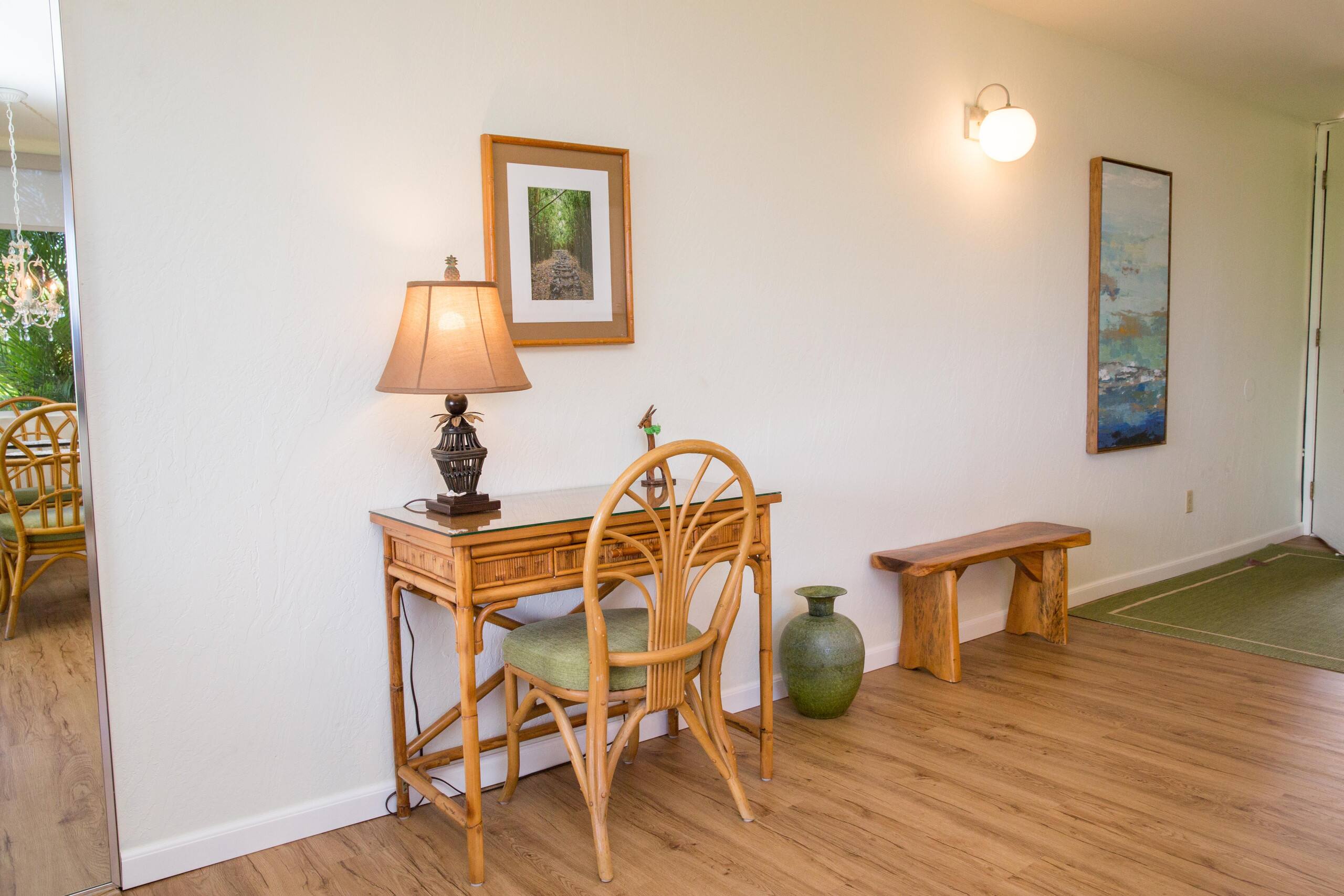 Condo in Kihei · ★4.5 · 1 bedroom · 2 beds · No bathroom - Image 8