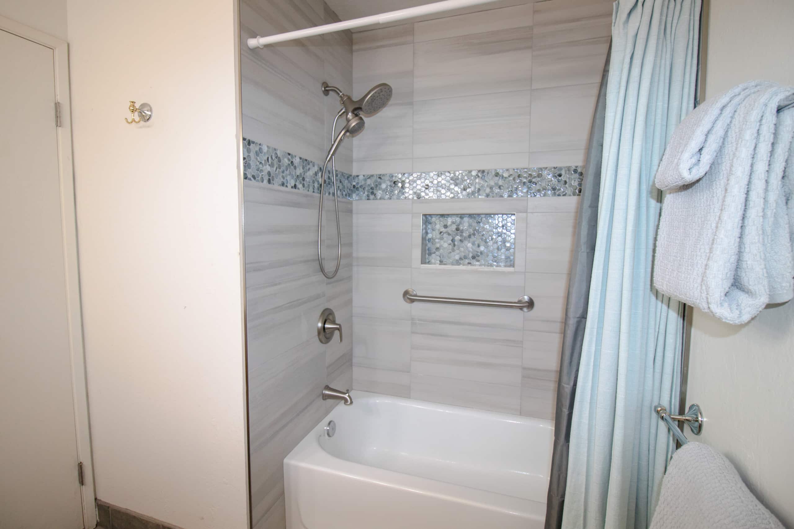 Condo in Kihei · ★4.67 · 1 bedroom · 2 beds · 1 bath - Image 21