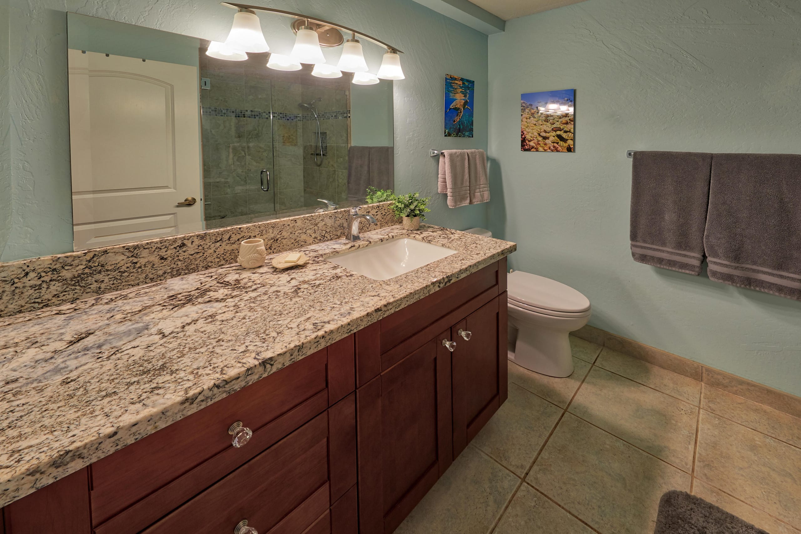 Condo in Kihei · ★4.25 · 2 bedrooms · 3 beds · No bathroom - Image 12