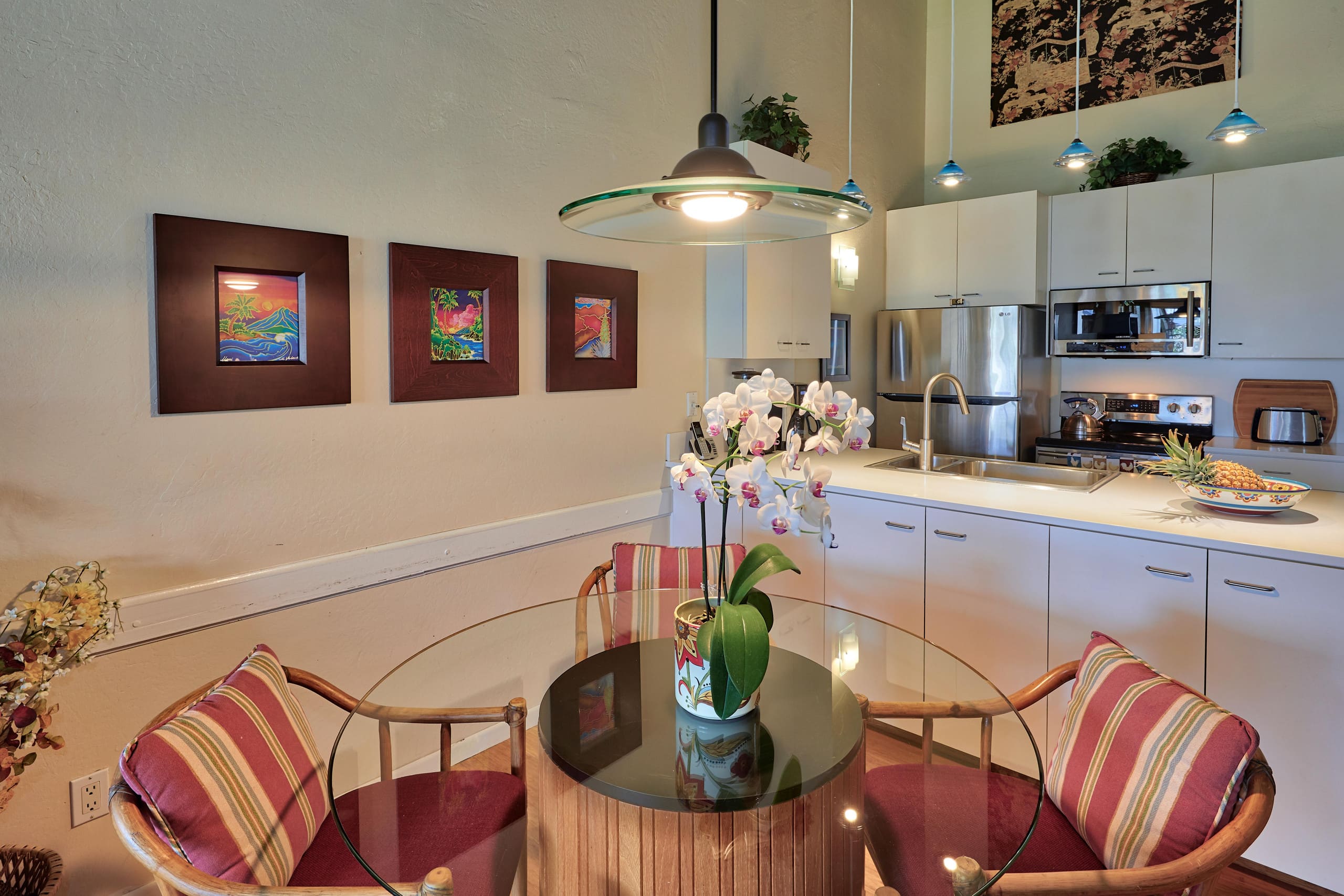 Condo in Kihei · ★4.25 · 2 bedrooms · 3 beds · No bathroom - Image 7