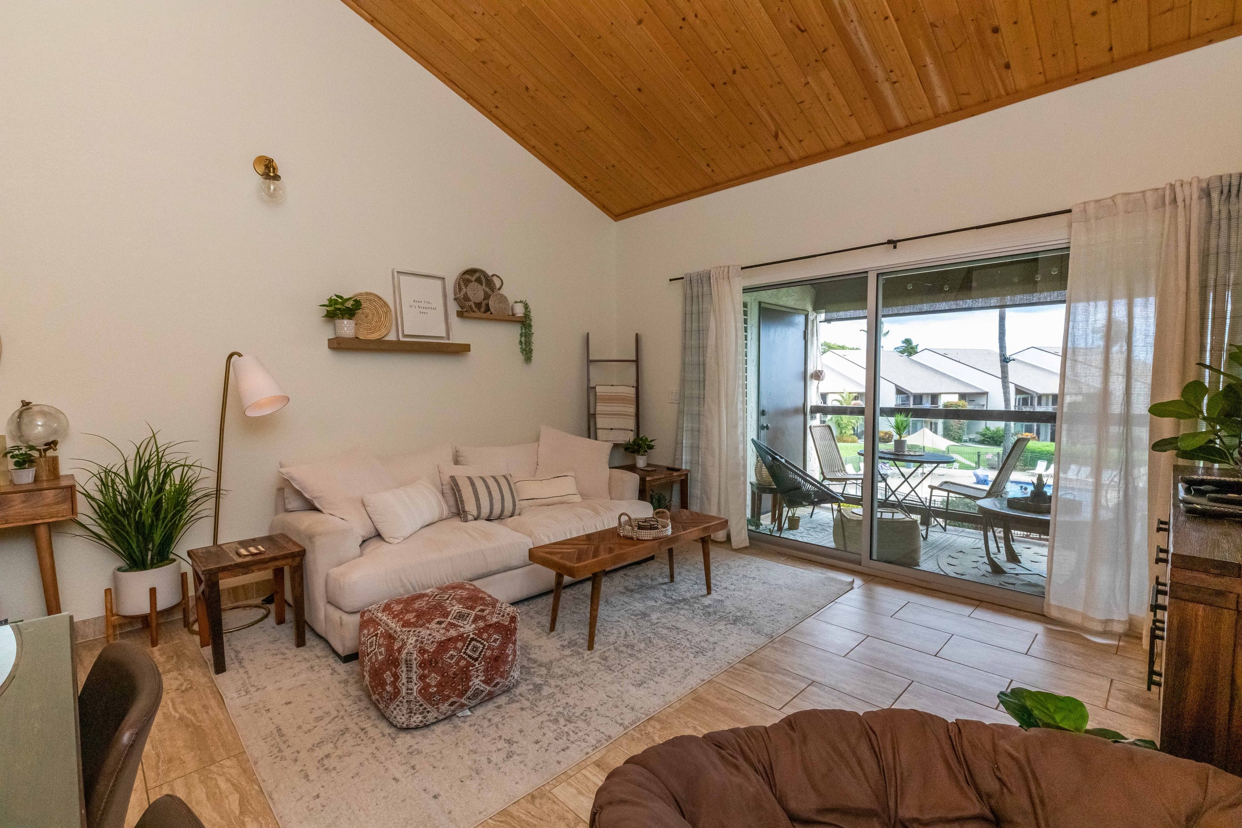 Condo in Kihei · ★4.92 · 2 bedrooms · 2 beds · No bathroom - Image 6