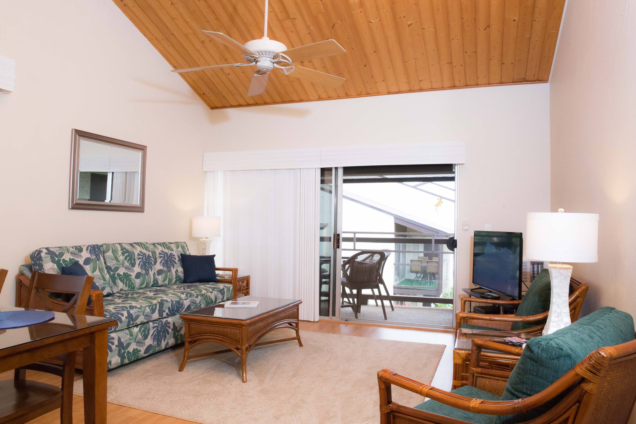 Condo in Kihei · ★4.57 · 2 bedrooms · 3 beds · 2 baths - Image 5
