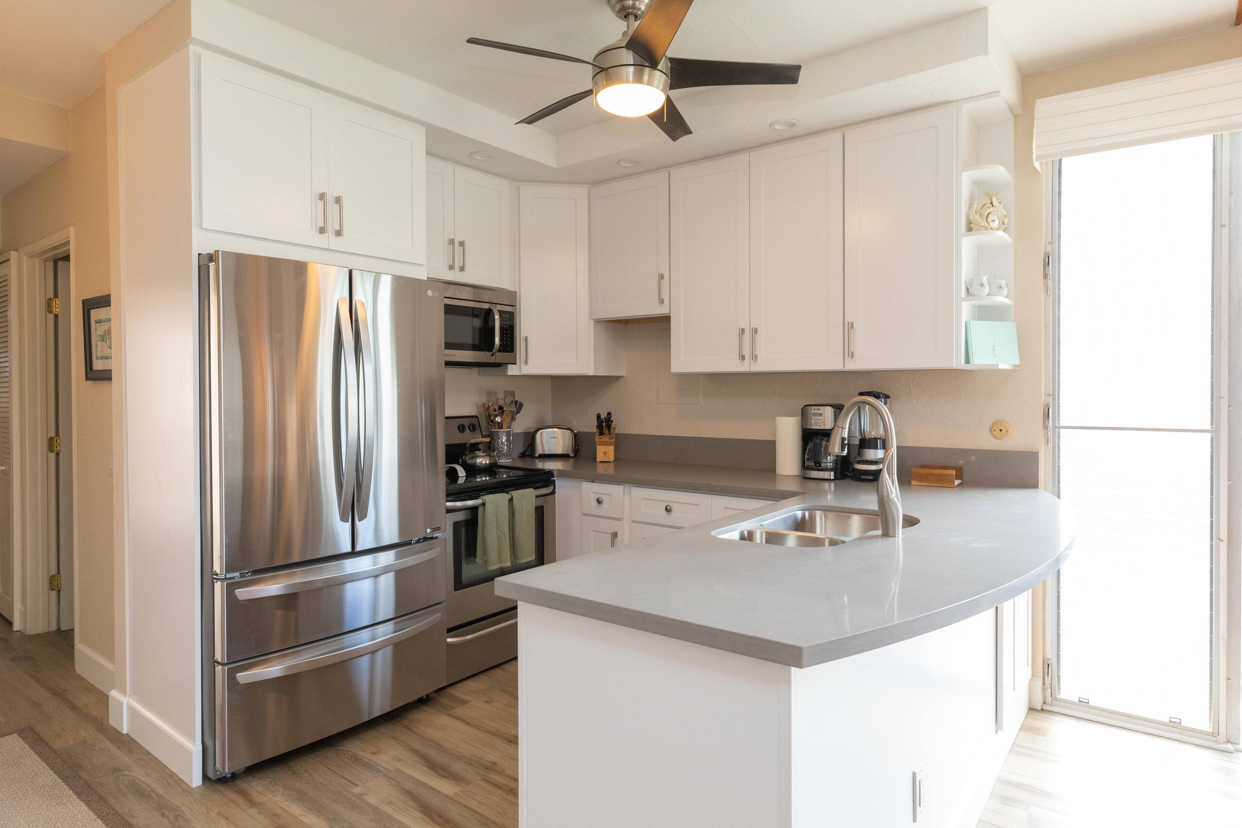 Condo in Kihei · ★4.57 · 2 bedrooms · 3 beds · 2 baths - Image 9