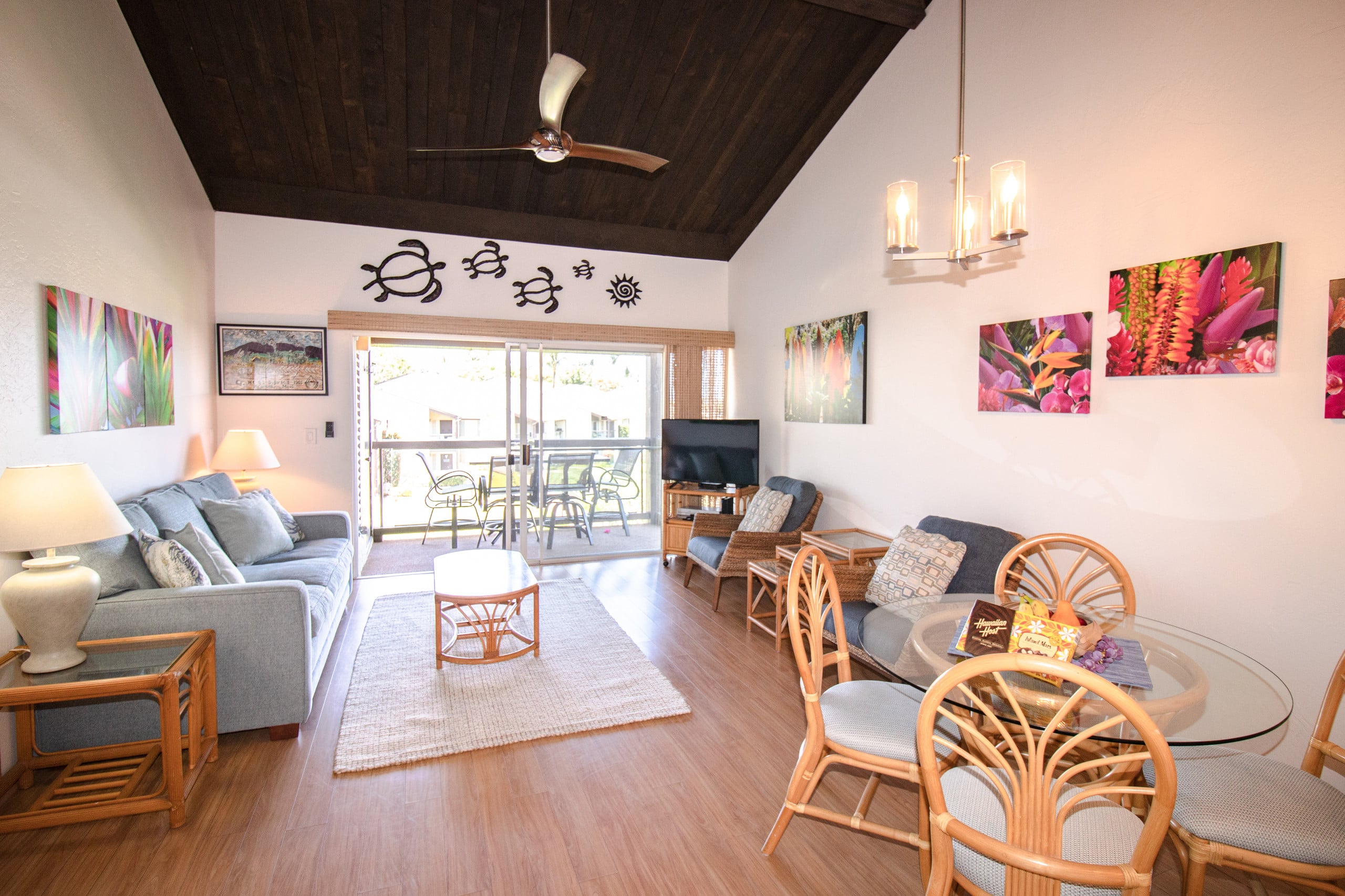Condo in Kihei · ★4.77 · 2 bedrooms · 3 beds · 2 private baths - Image 10