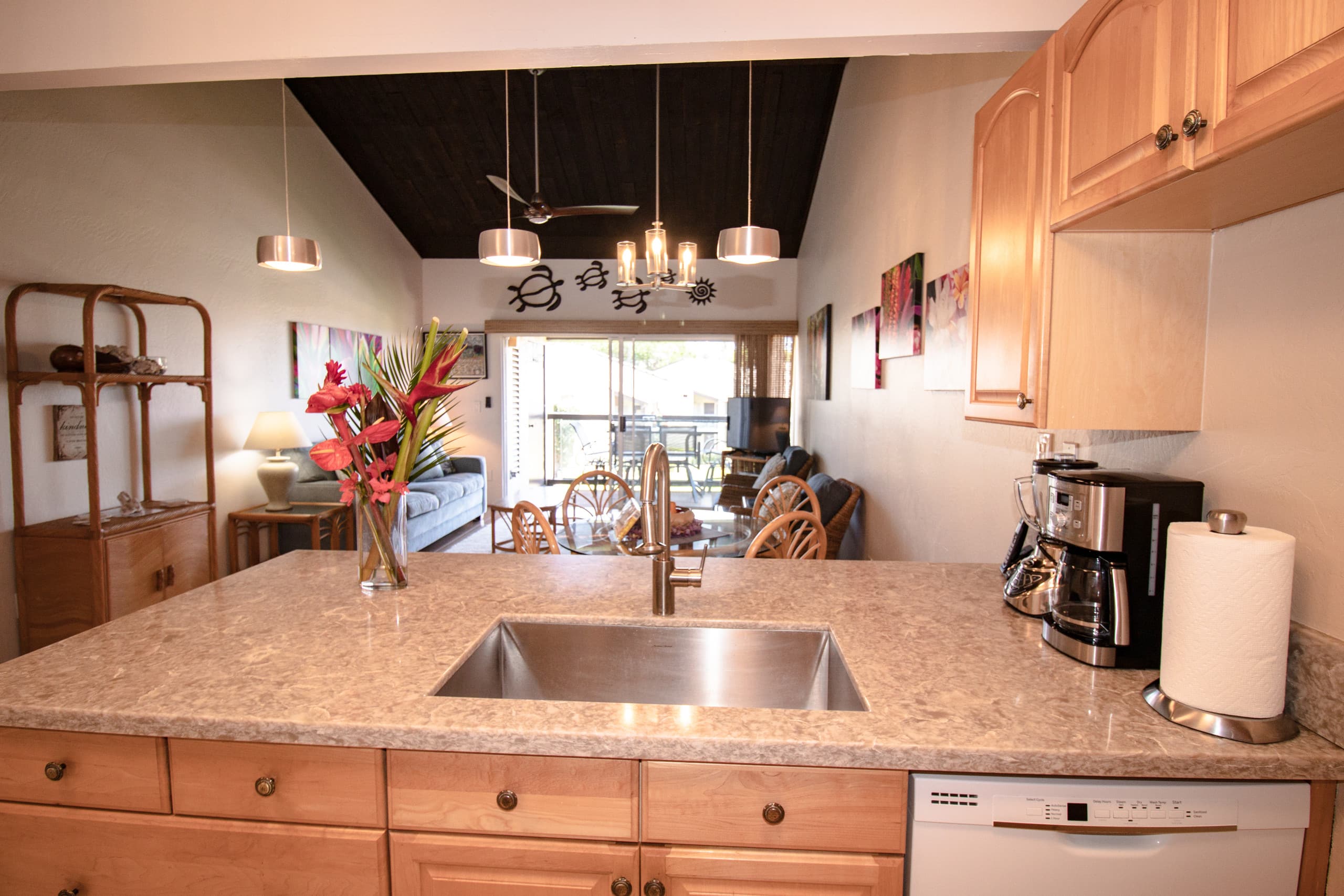 Condo in Kihei · ★4.77 · 2 bedrooms · 3 beds · 2 private baths - Image 17