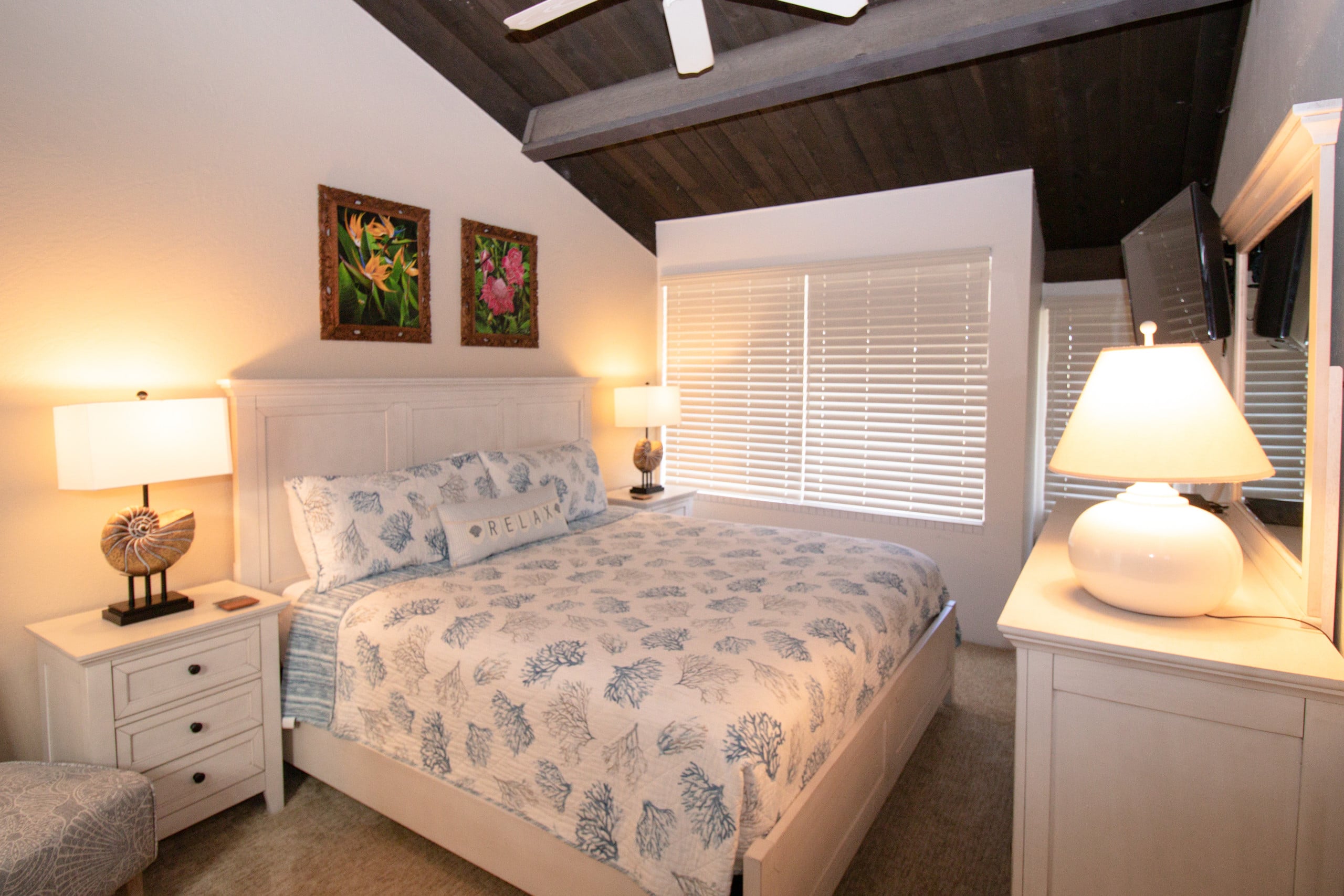 Condo in Kihei · ★4.77 · 2 bedrooms · 3 beds · 2 private baths - Image 26