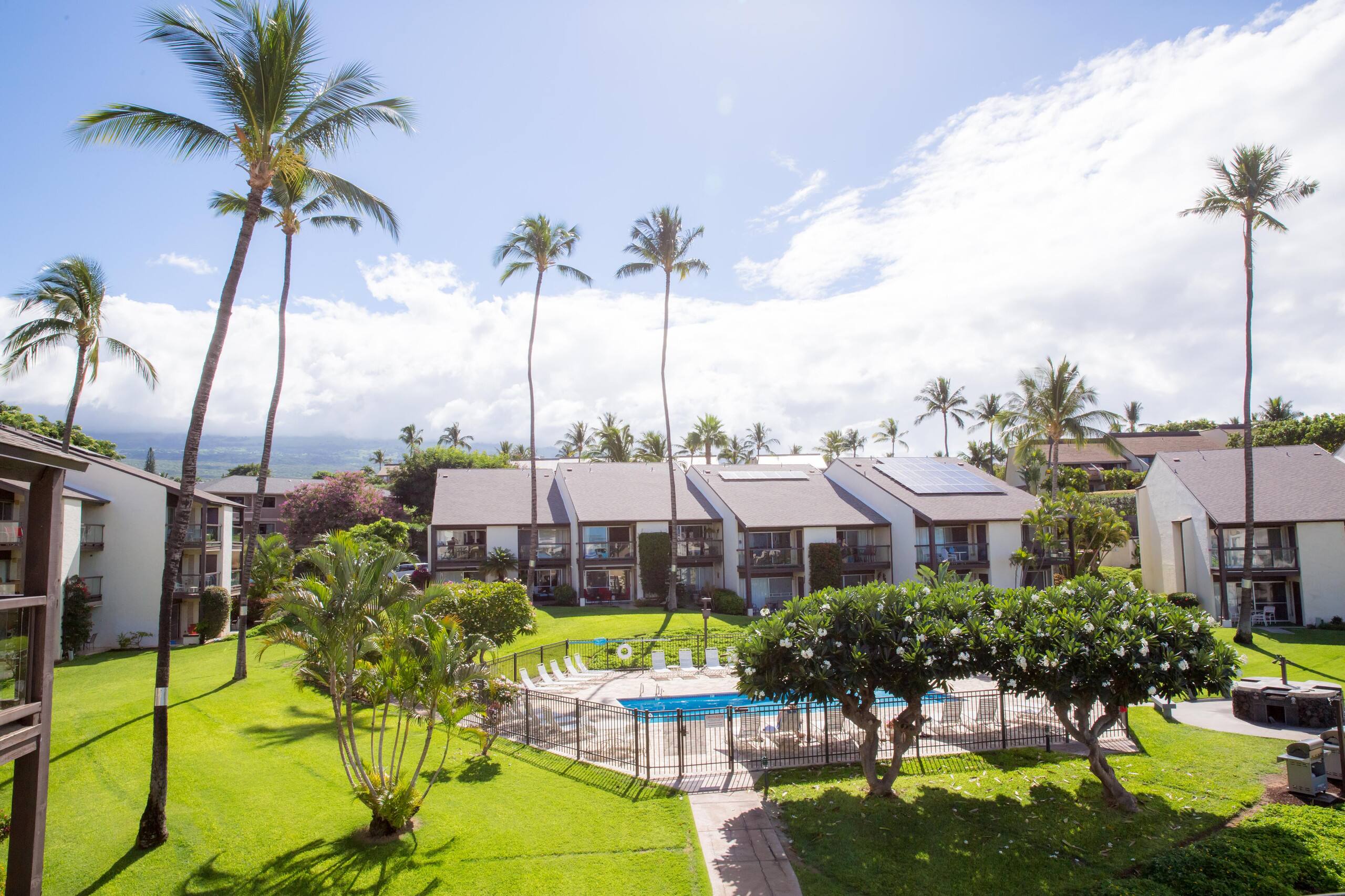 Condo in Kihei · ★4.67 · 2 bedrooms · 4 beds · No bathroom - Image 2