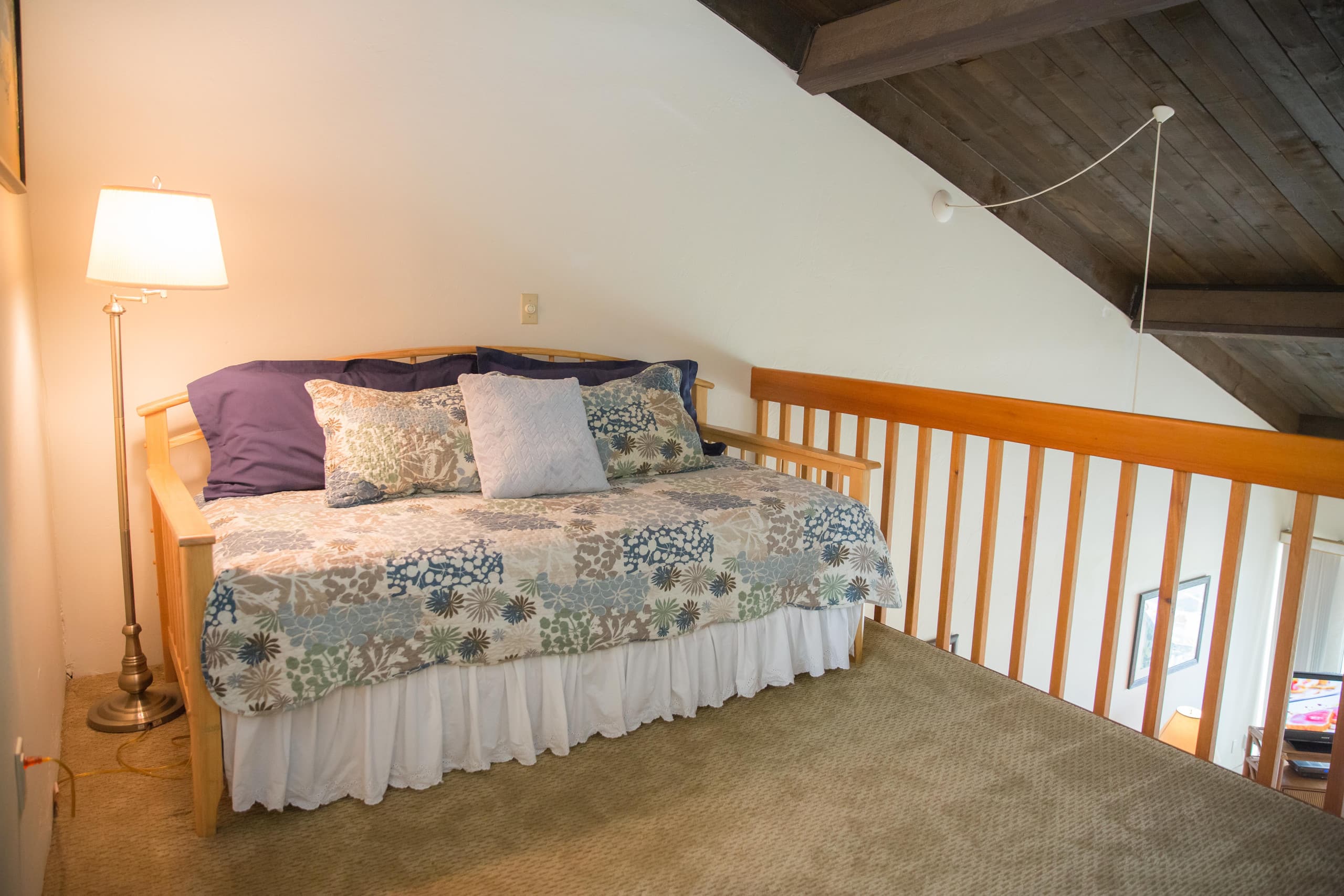 Condo in Kihei · ★4.67 · 2 bedrooms · 4 beds · No bathroom - Image 10