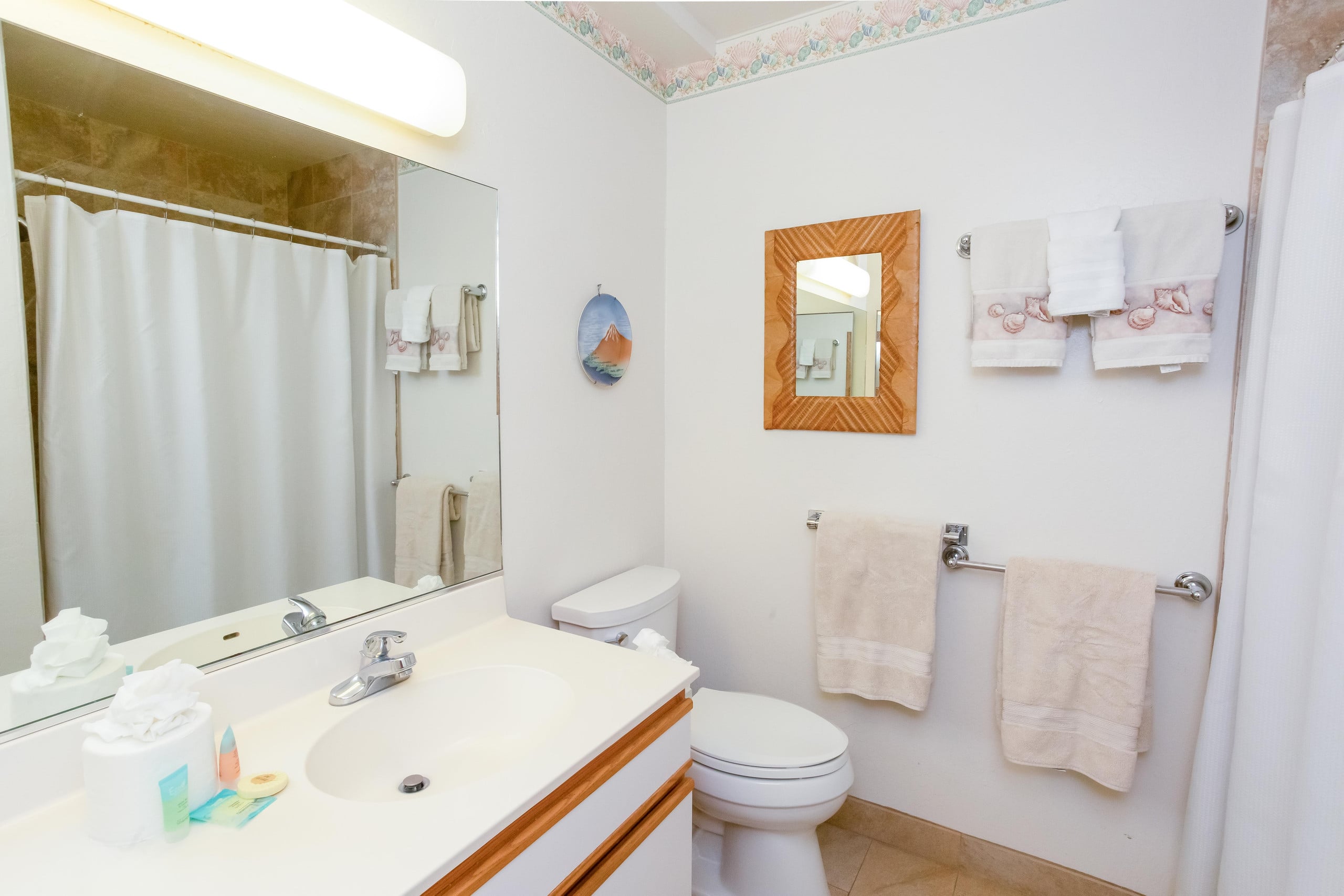 Condo in Kihei · ★4.6 · 2 bedrooms · 5 beds · 2 private baths - Image 12