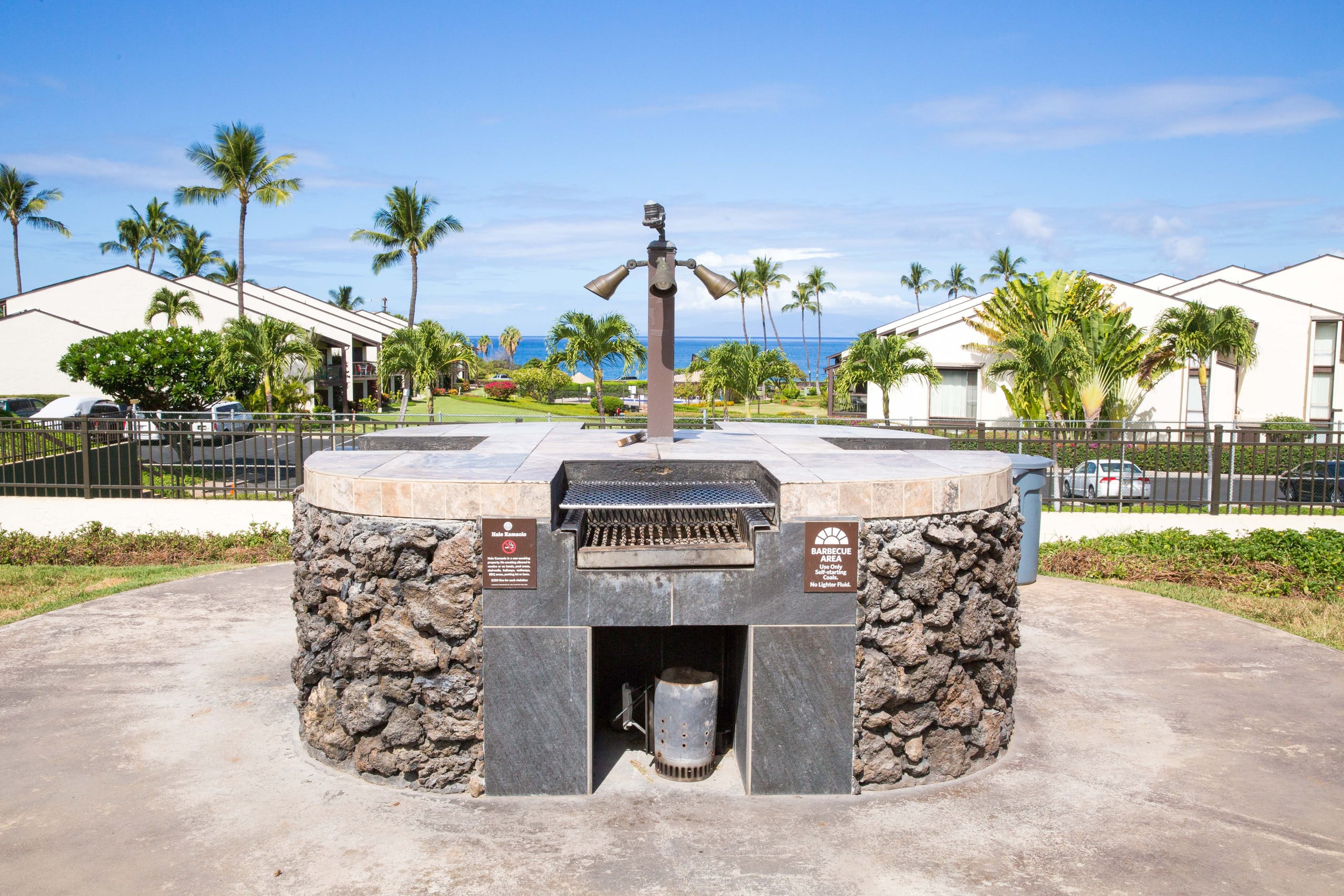Condo in Kihei · ★4.5 · 2 bedrooms · 5 beds · No bathroom - Image 15
