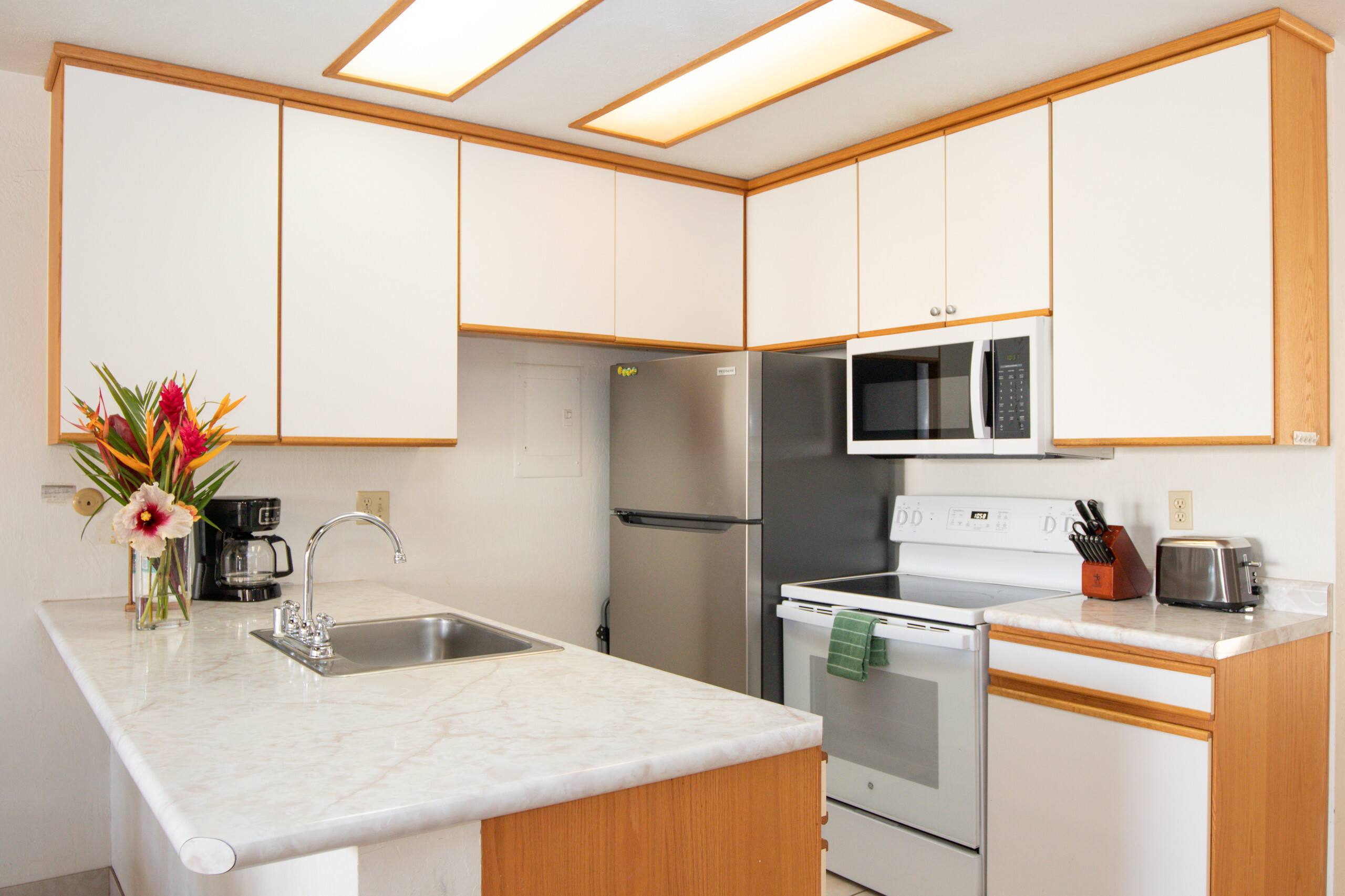 Condo in Kihei · ★4.5 · 2 bedrooms · 4 beds · No bathroom - Image 6