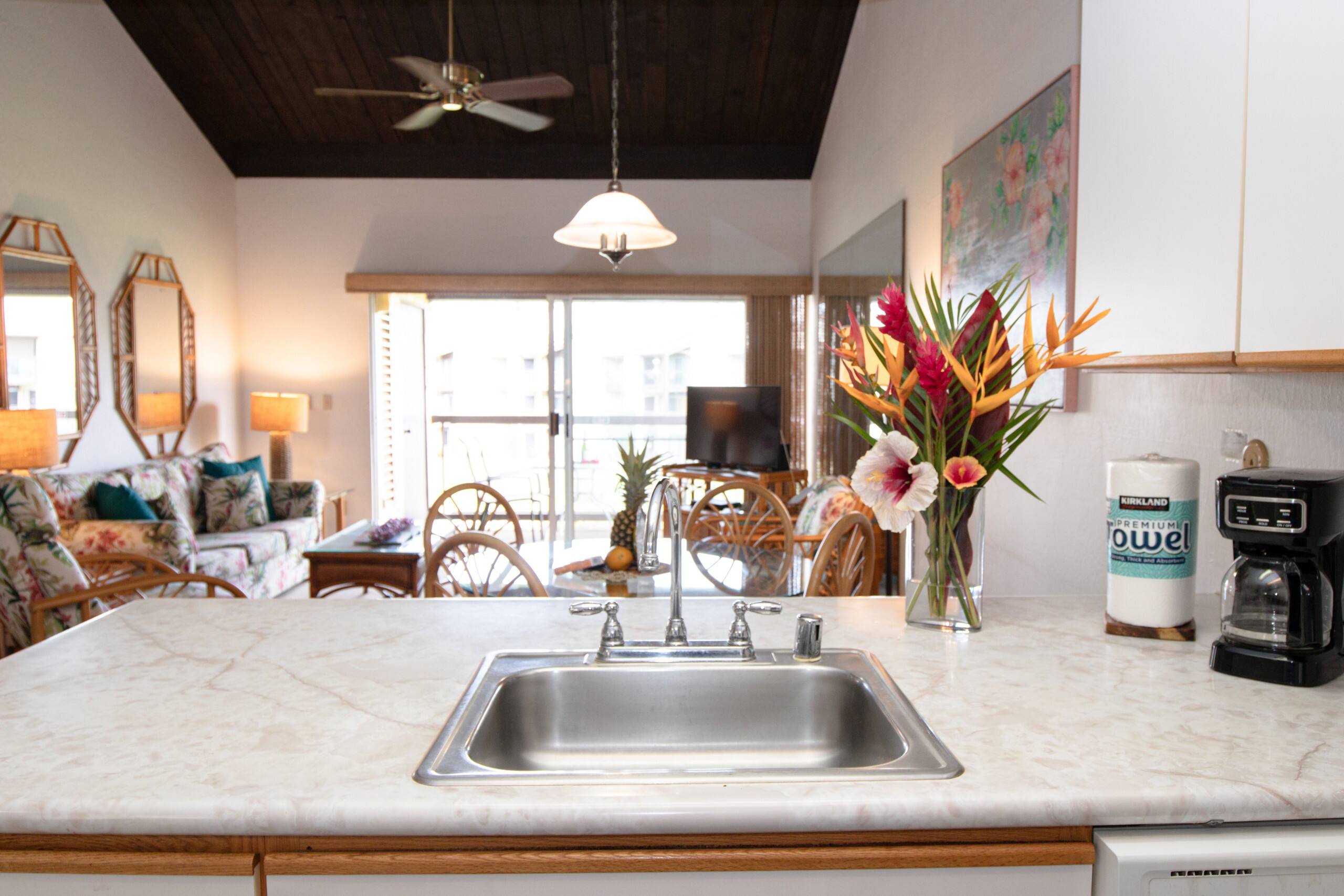 Condo in Kihei · ★4.5 · 2 bedrooms · 4 beds · No bathroom - Image 3