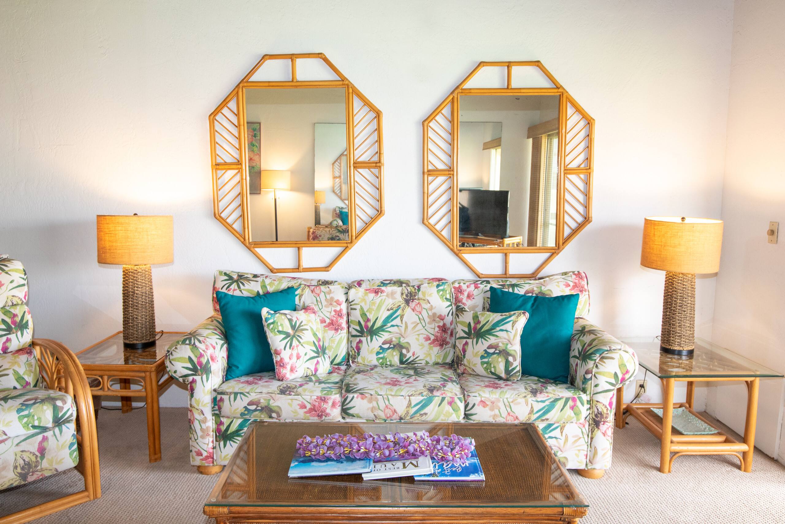Condo in Kihei · ★4.5 · 2 bedrooms · 4 beds · No bathroom - Image 4
